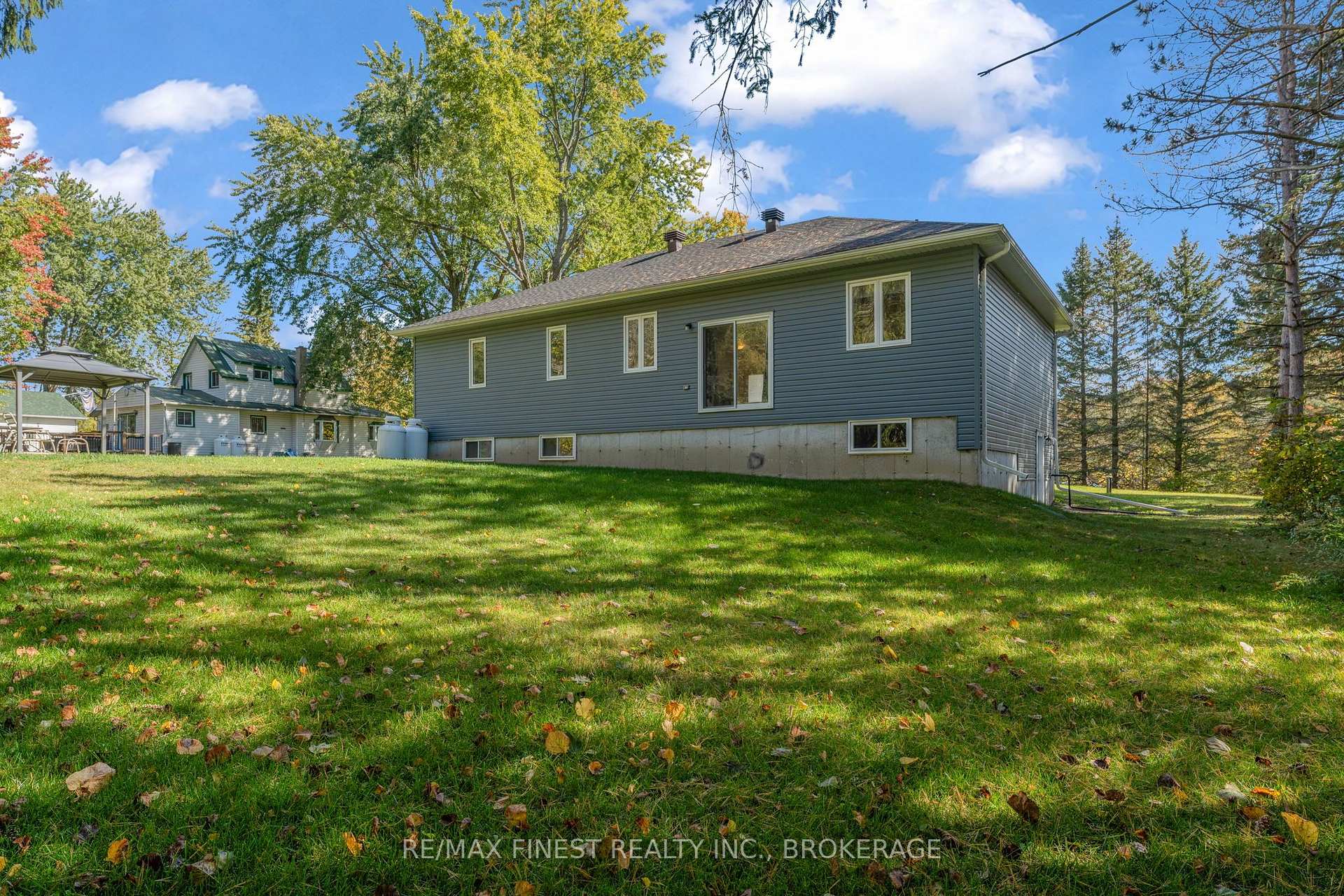 Photo 41 of 5082 Highway 15, Kingston, City North of 401 — HOMEH