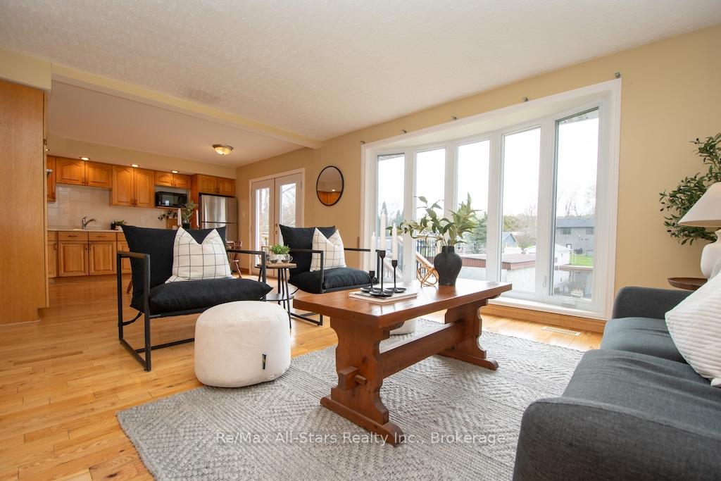 Photo 9 of 57 Indian Trail, Kawartha Lakes, Lindsay — HOMEH