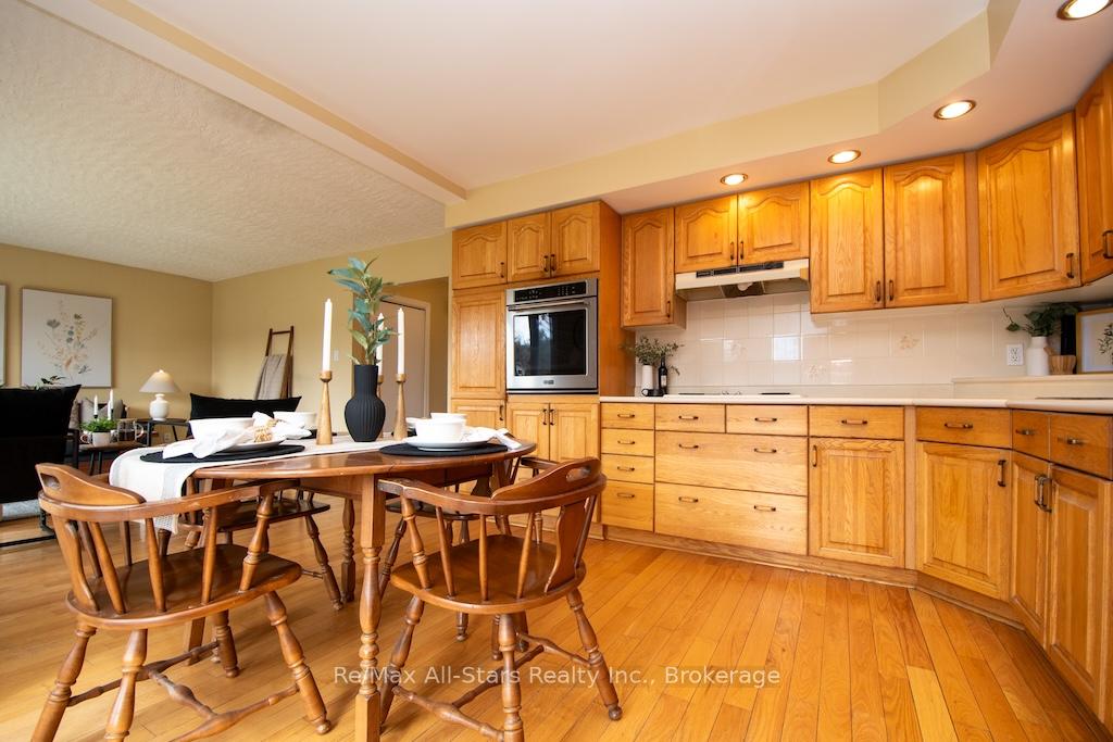 Photo 12 of 57 Indian Trail, Kawartha Lakes, Lindsay — HOMEH