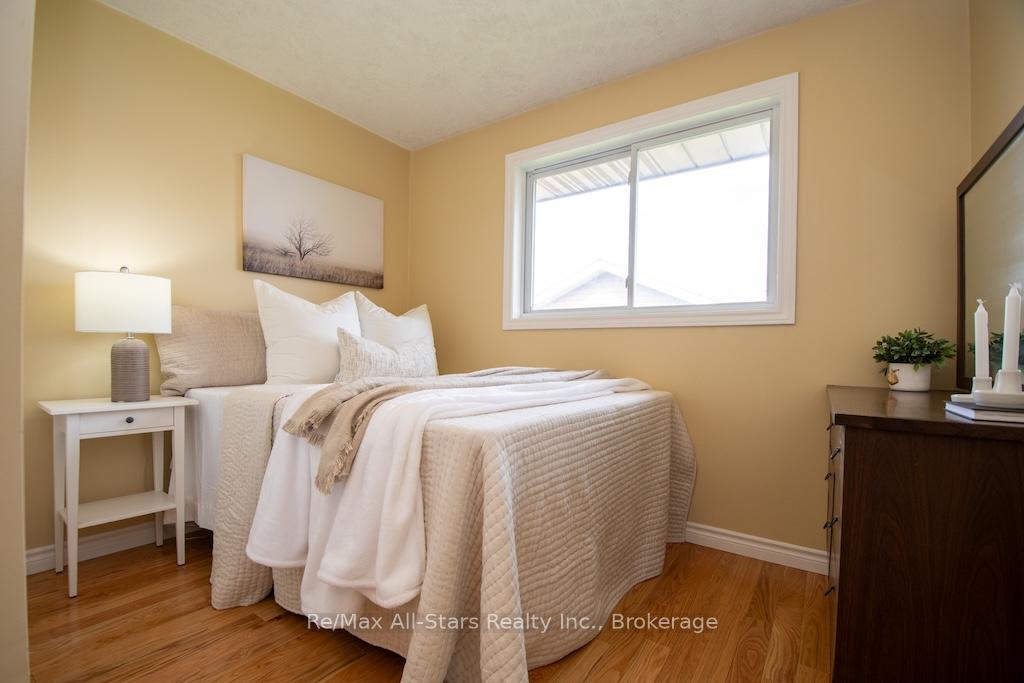 Photo 19 of 57 Indian Trail, Kawartha Lakes, Lindsay — HOMEH