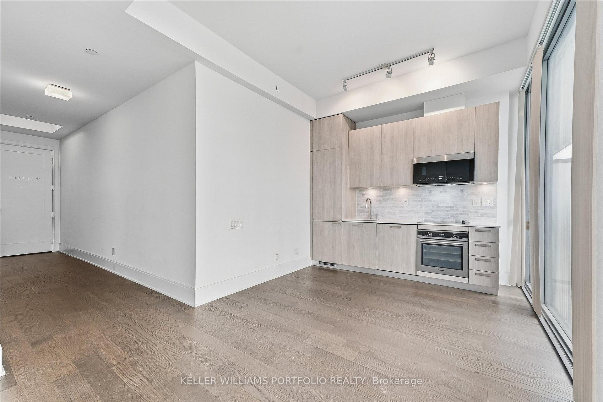 Photo 9 of Unit 5305, 50 Charles Street E, Toronto, Church-Yonge Corridor — HOMEH