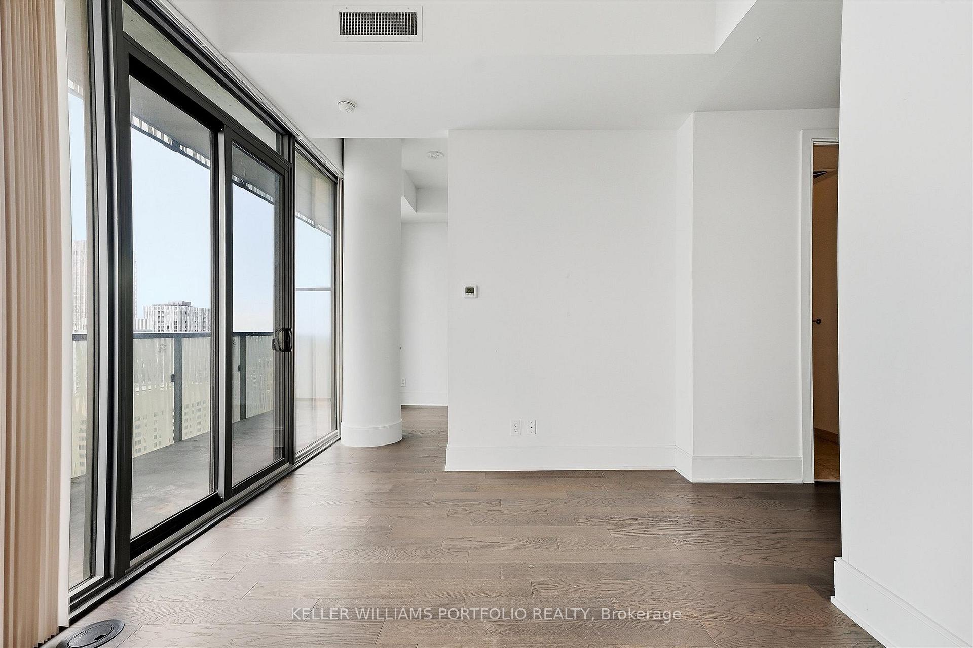 Photo 12 of Unit 5305, 50 Charles Street E, Toronto, Church-Yonge Corridor — HOMEH