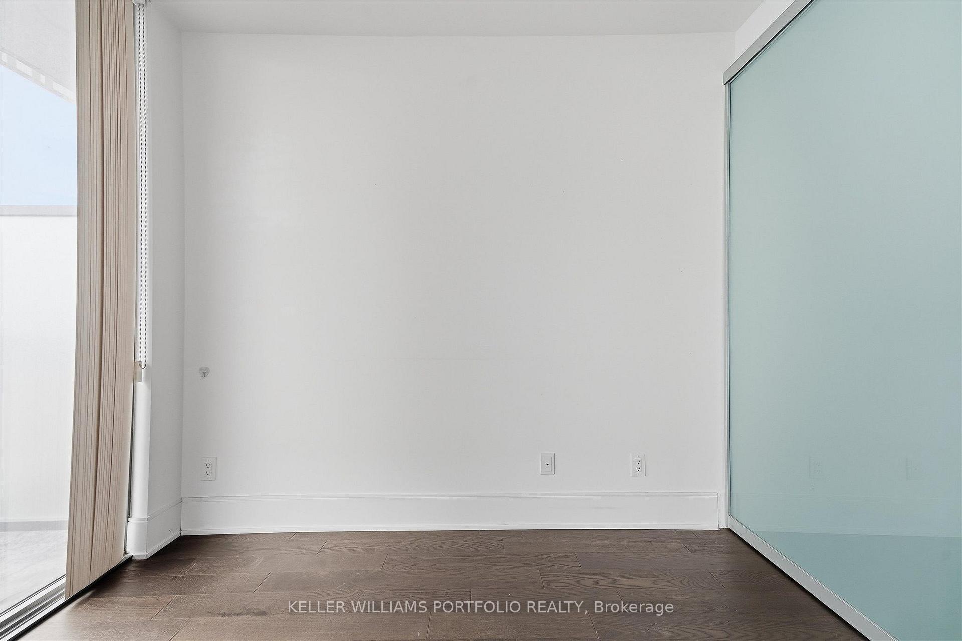 Photo 14 of Unit 5305, 50 Charles Street E, Toronto, Church-Yonge Corridor — HOMEH
