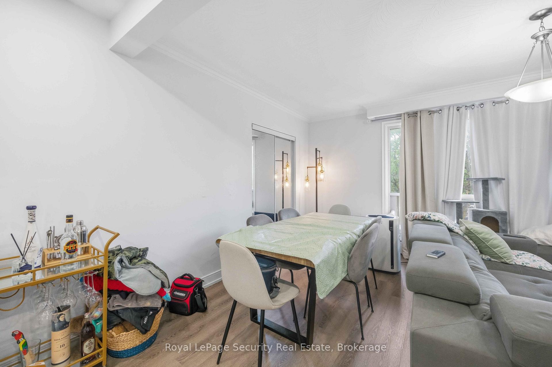 Photo 13 of Unit 3, 58 Leduc Drive, Etobicoke, Rexdale-Kipling — HOMEH