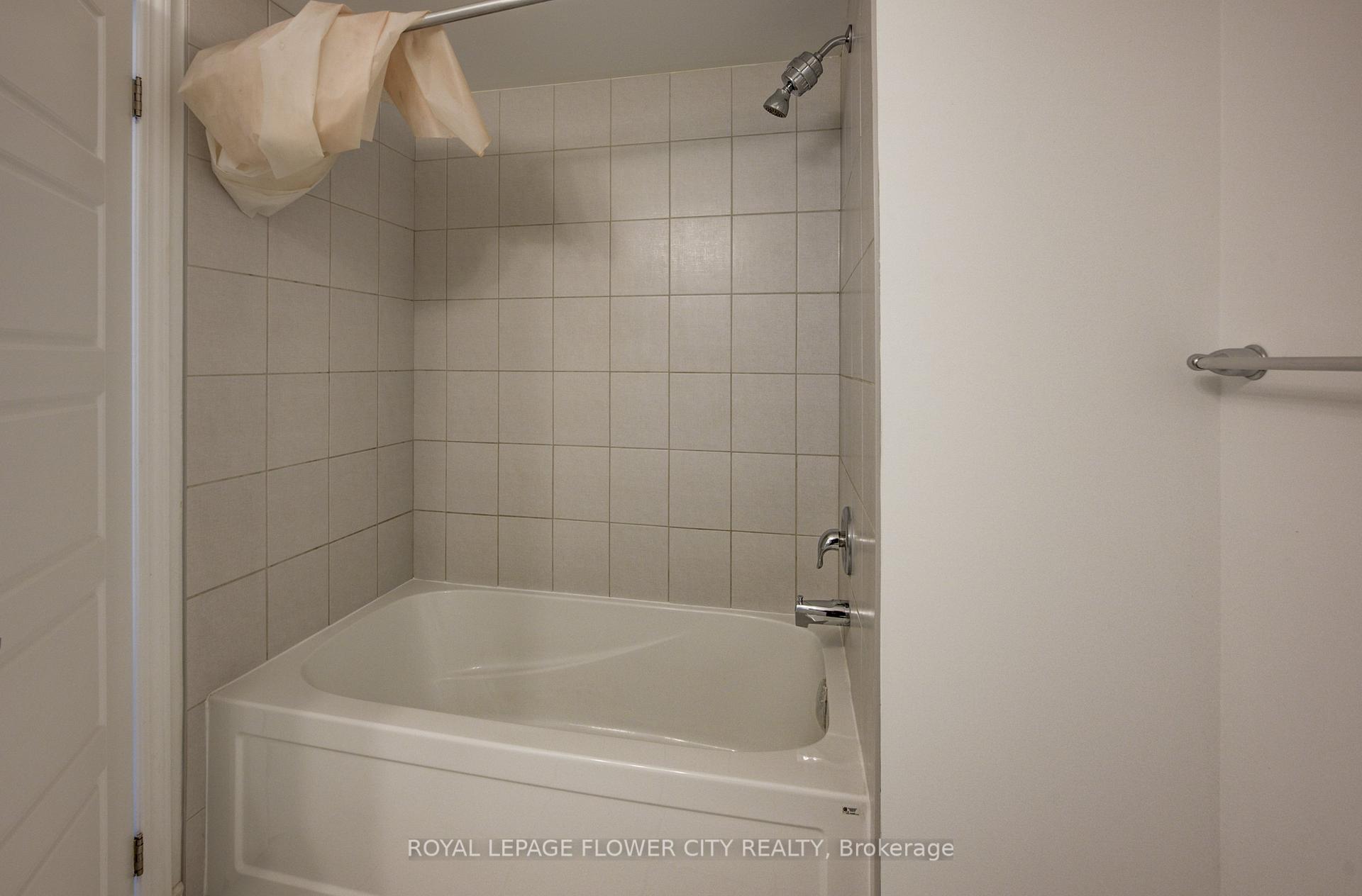 Photo 30 of 51 William Nador Street, Kitchener, Trussler — HOMEH