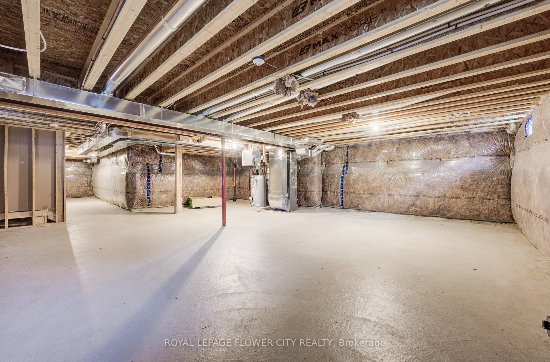 Photo 36 of 51 William Nador Street, Kitchener, Trussler — HOMEH
