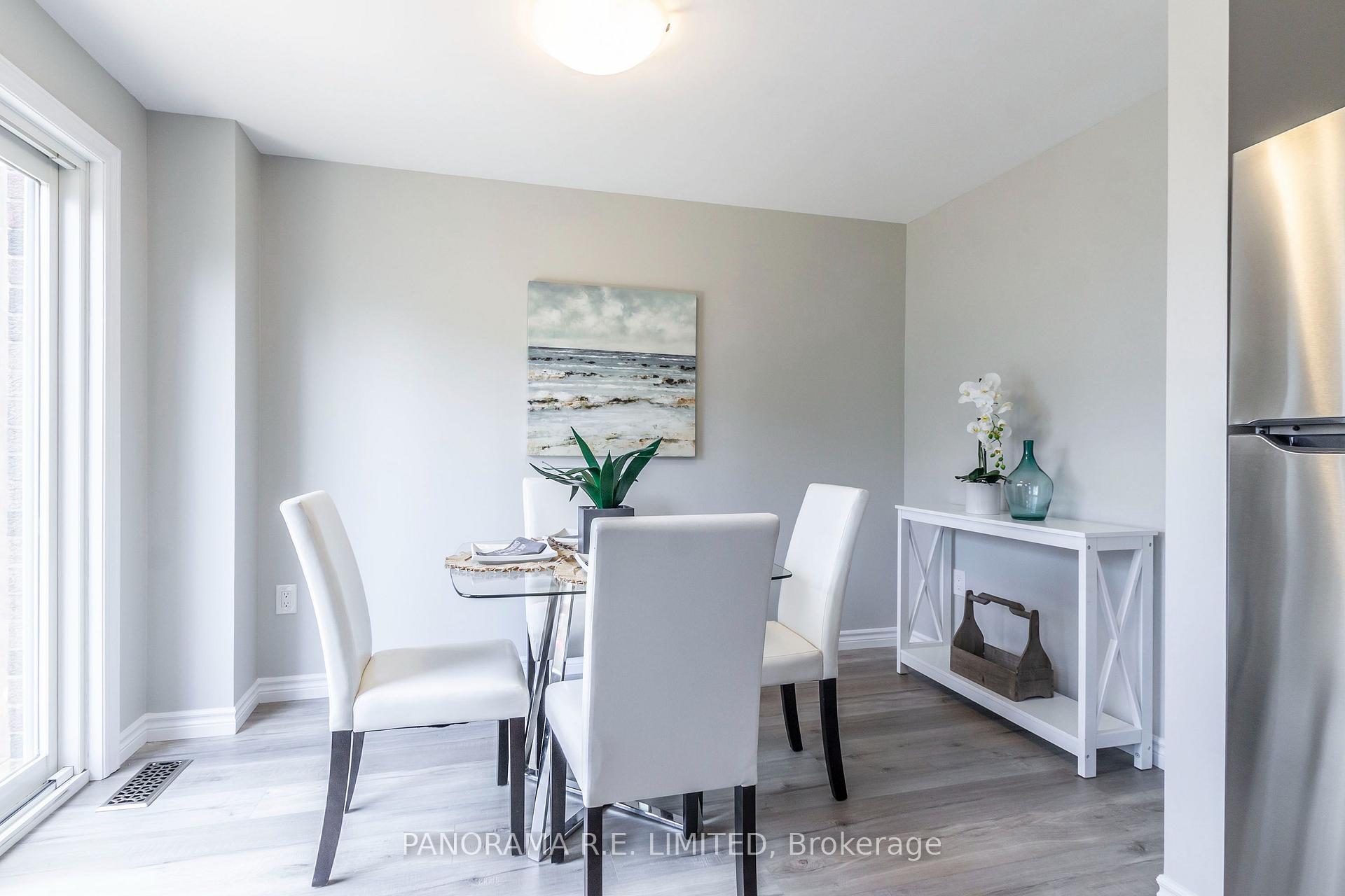 Photo 8 of 159 Northview Heights Drive, Cambridge, Greenway-Chaplin — HOMEH