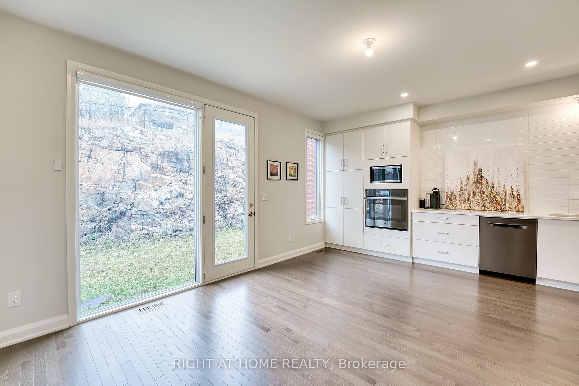 Photo 11 of 153 Boundstone Way, Ottawa, Kanata - Kanata Lakes/Heritage Hills — HOMEH