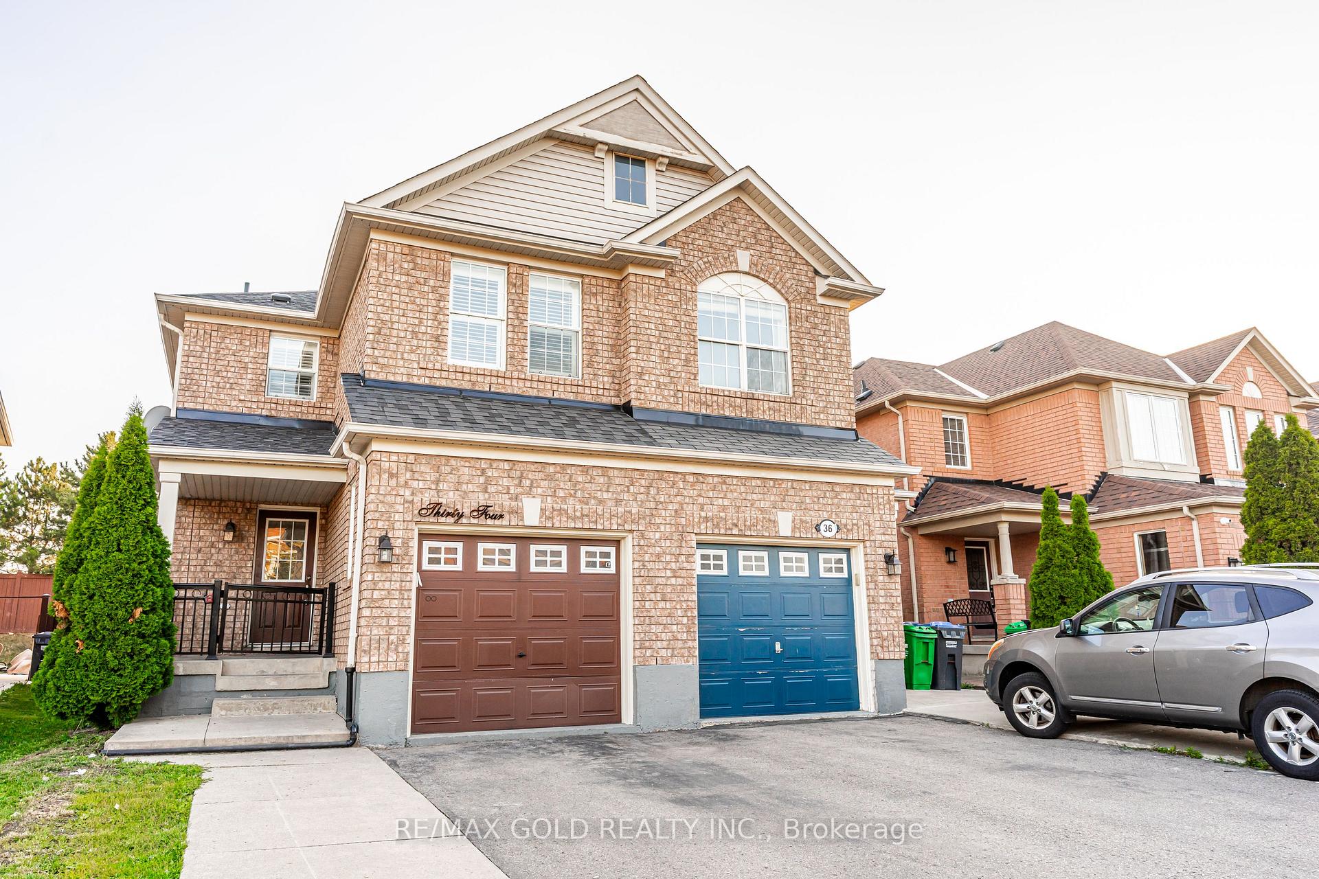 Photo 3 of 34 Jingle Crescent, Brampton, Gore Industrial North — HOMEH
