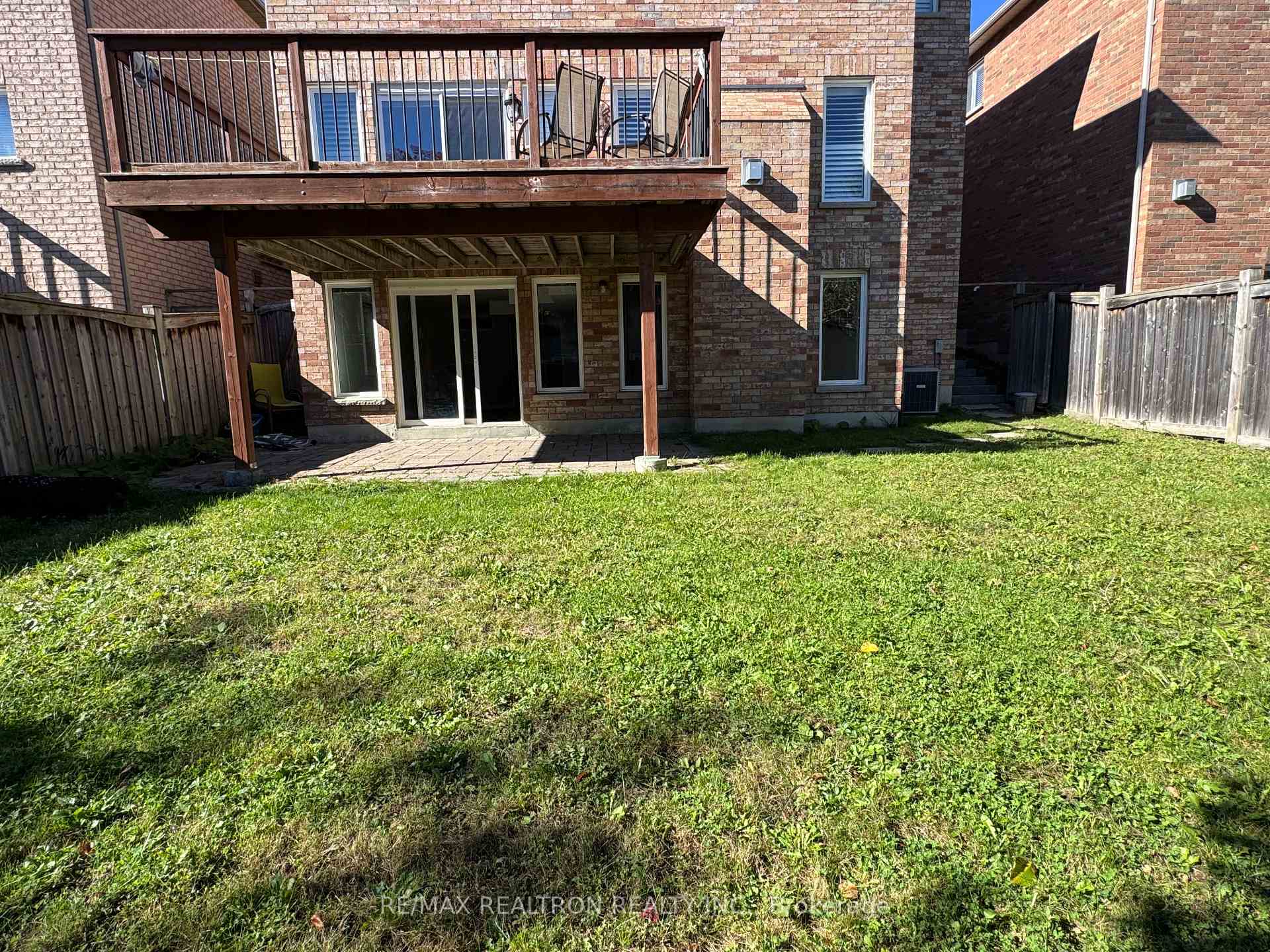 Photo 15 of Unit Bsmt, 219 Bilbrough Street, Aurora, Bayview Northeast — HOMEH