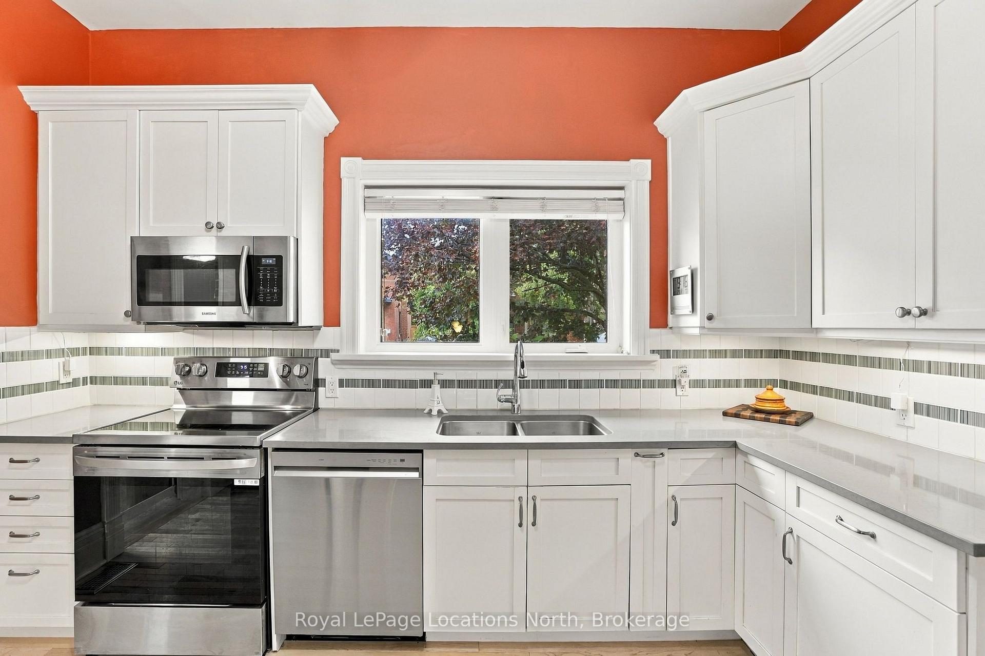 Photo 17 of 264 Saint Paul Street, Collingwood — HOMEH
