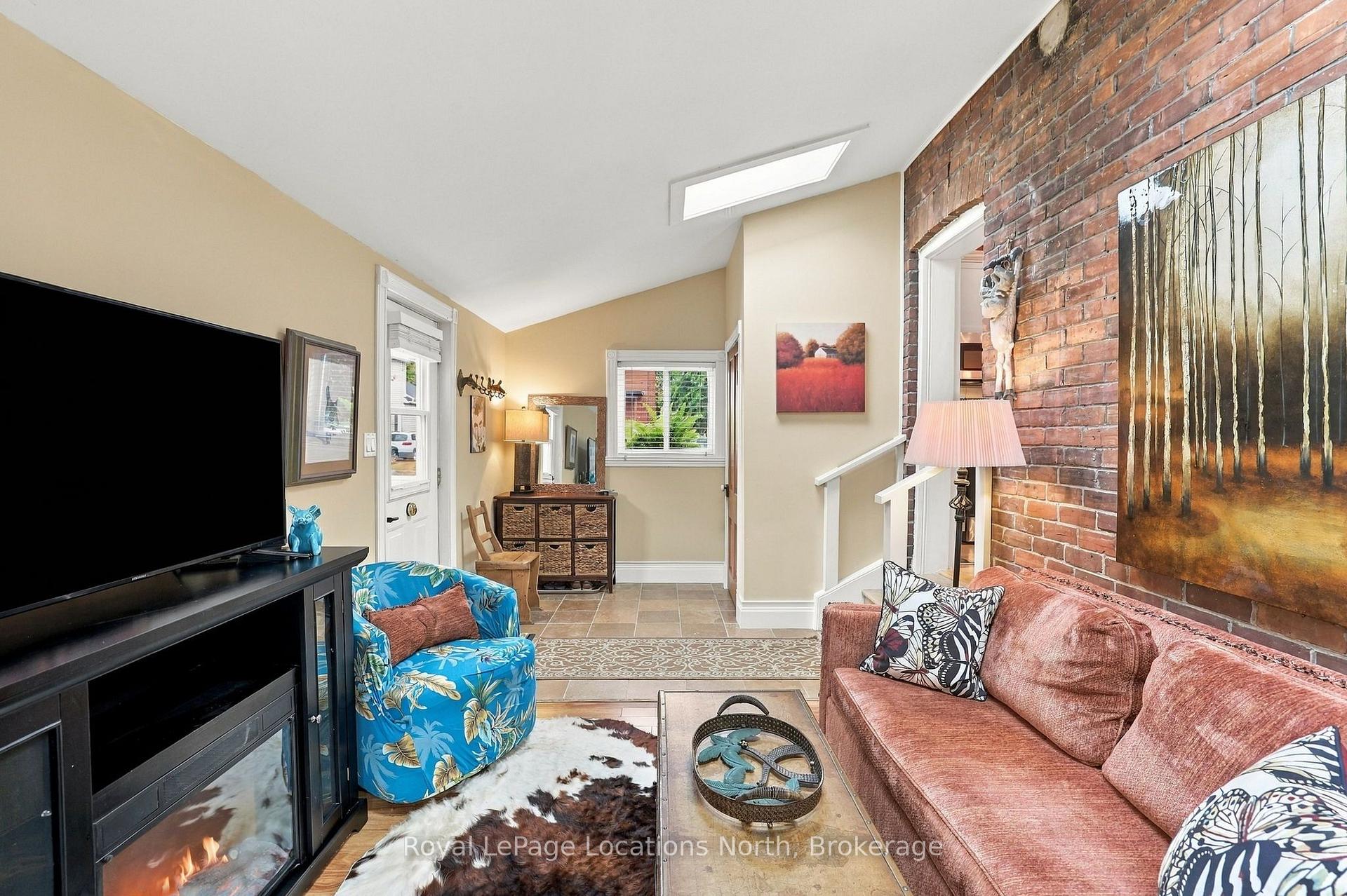 Photo 33 of 264 Saint Paul Street, Collingwood — HOMEH