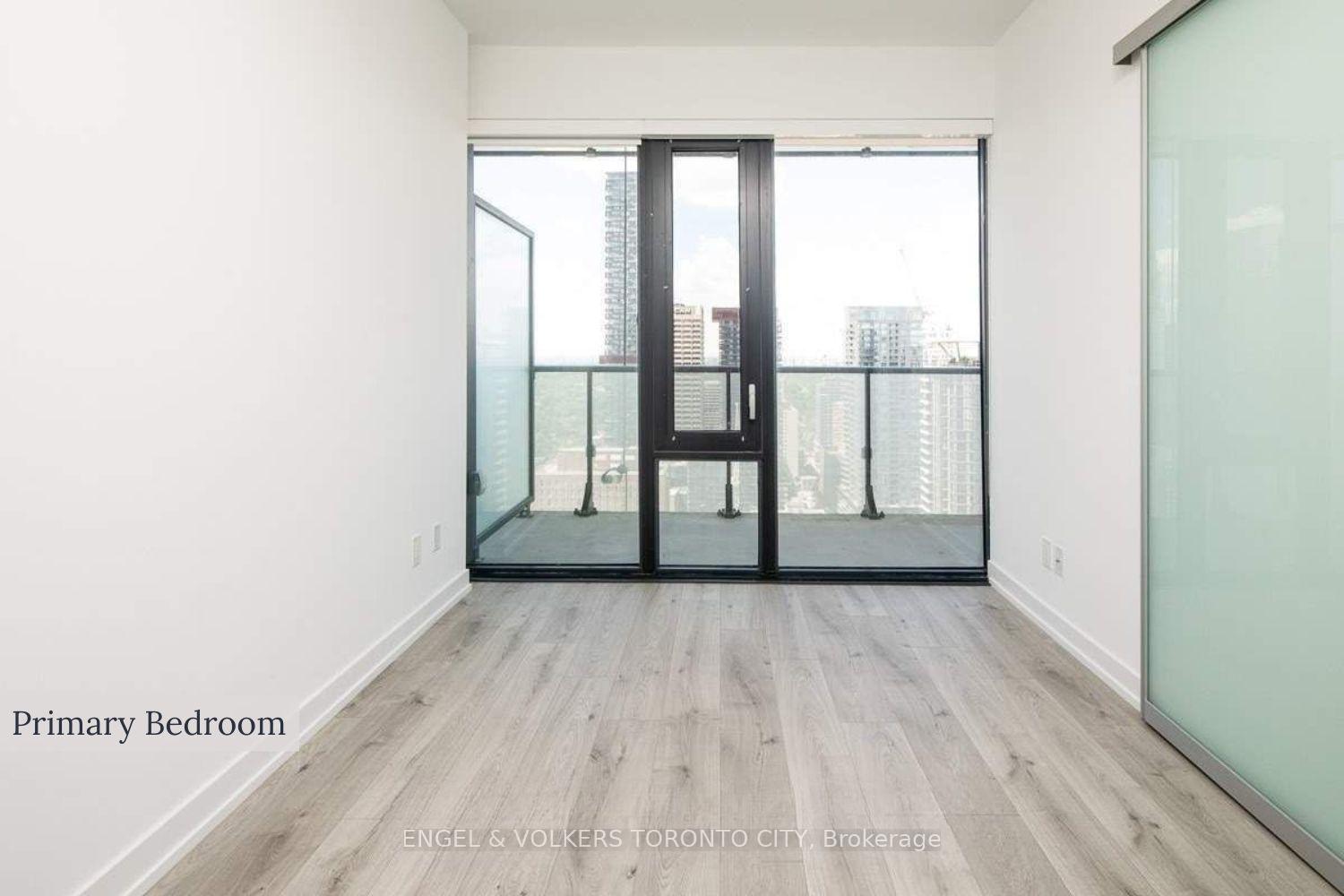 Photo 15 of Unit 4211, 161 Roehampton Avenue, Toronto, Mount Pleasant West — HOMEH