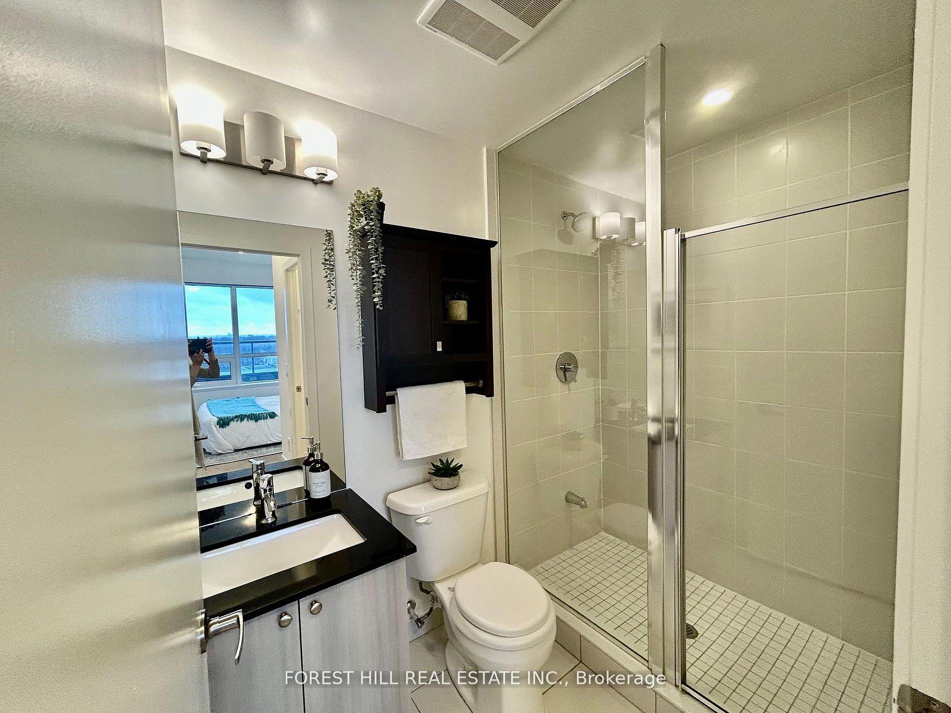 Photo 17 of Unit 716, 7 Kenaston Garden, North York, Bayview Village — HOMEH
