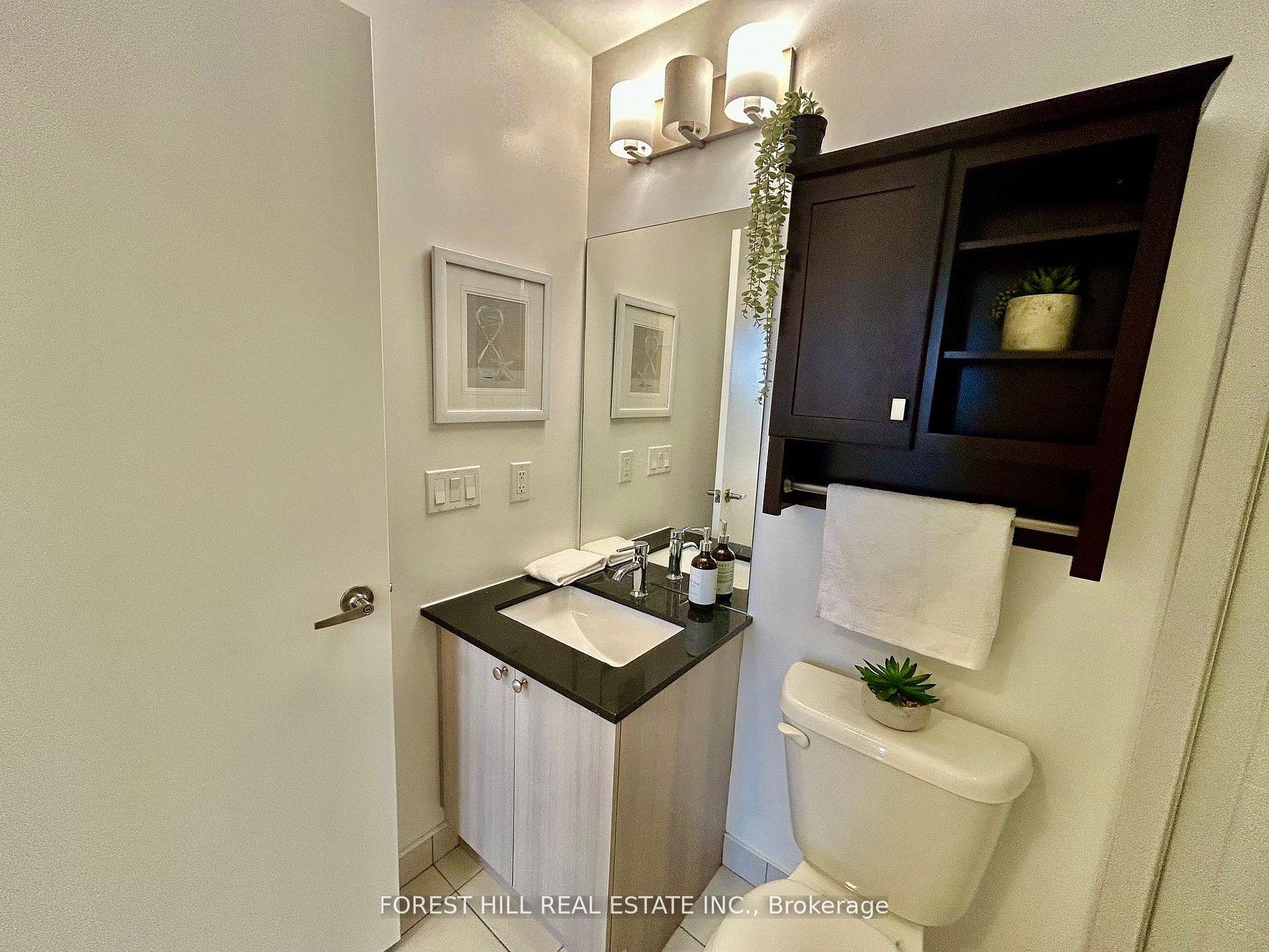 Photo 18 of Unit 716, 7 Kenaston Garden, North York, Bayview Village — HOMEH