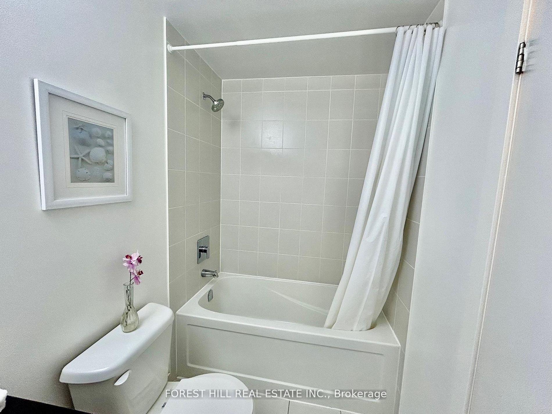 Photo 21 of Unit 716, 7 Kenaston Garden, North York, Bayview Village — HOMEH