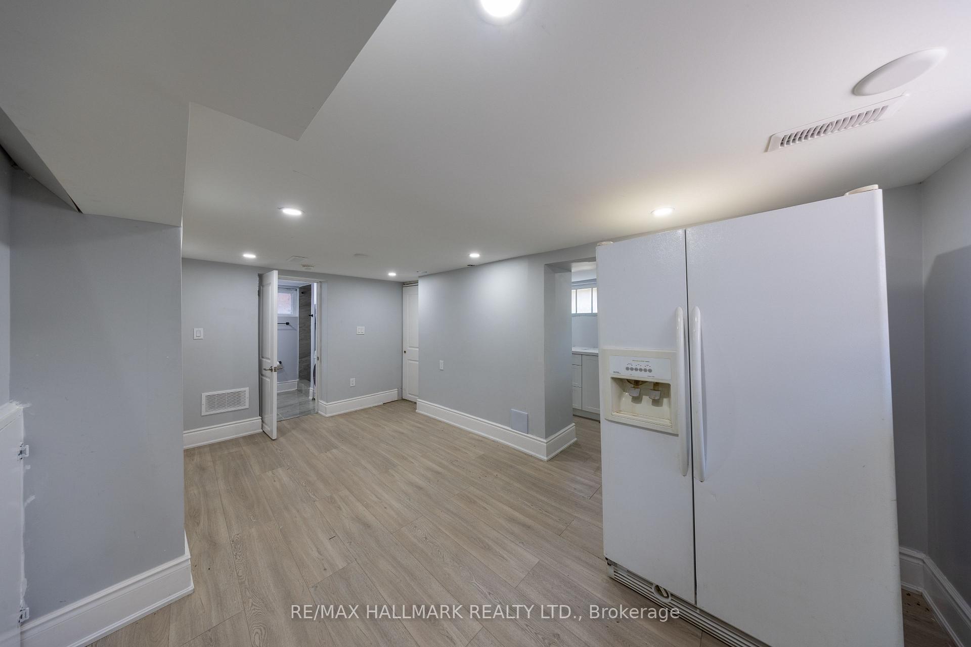 Photo 22 of 559 Ritson Road S, Oshawa, Central — HOMEH