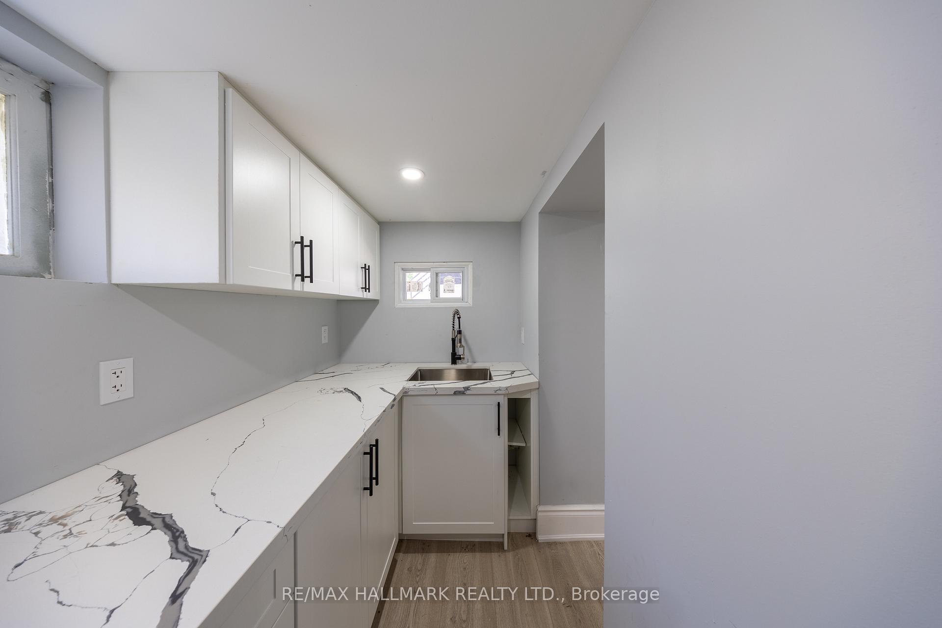 Photo 27 of 559 Ritson Road S, Oshawa, Central — HOMEH