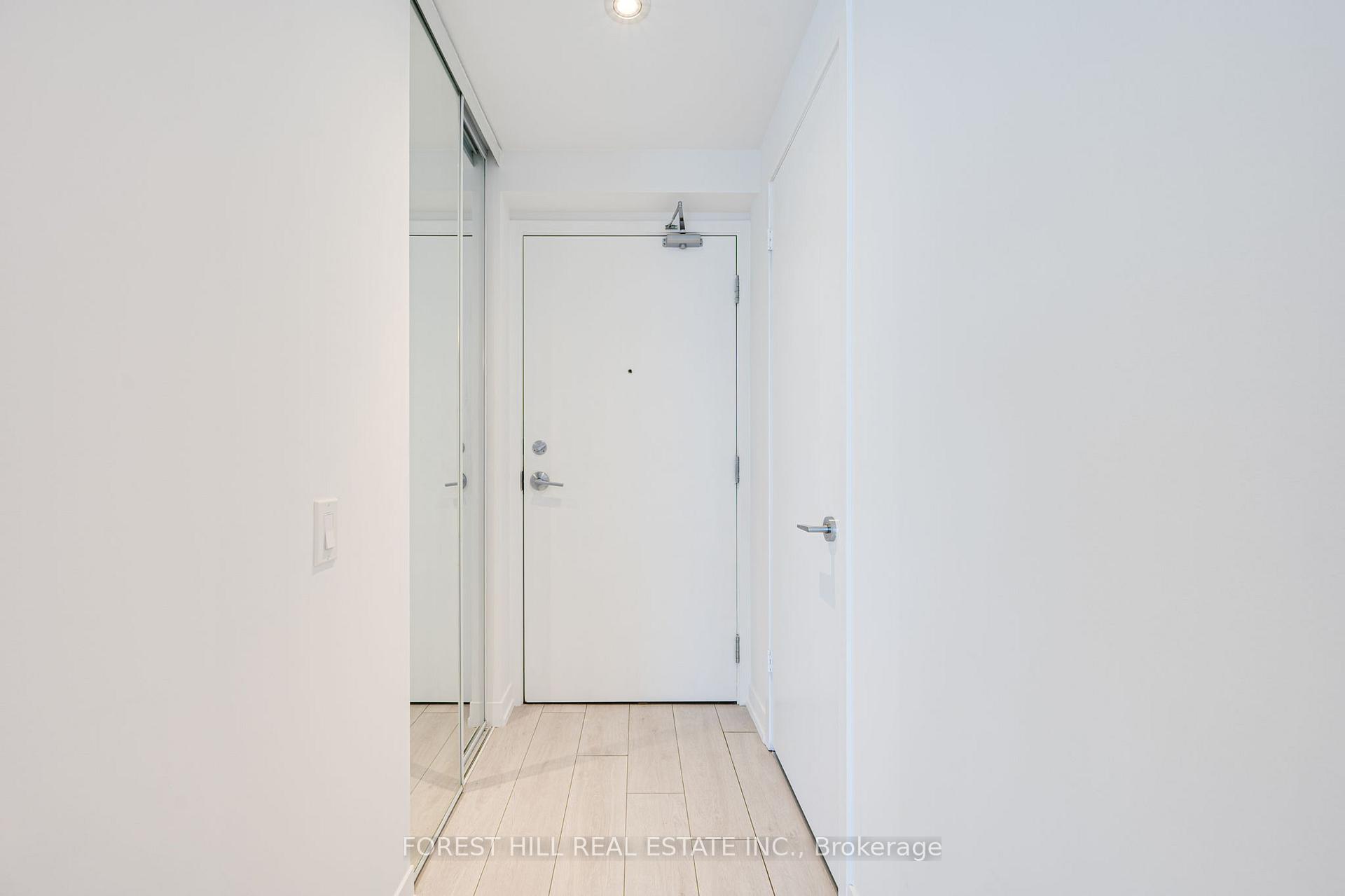 Photo 2 of Unit 1506, 5 Buttermill Avenue, Vaughan, Vaughan Corporate Centre — HOMEH