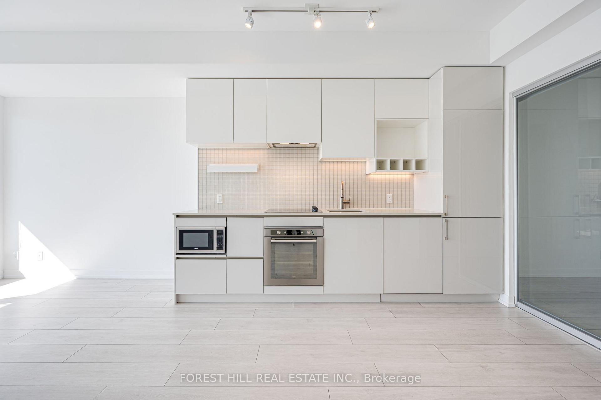 Photo 6 of Unit 1506, 5 Buttermill Avenue, Vaughan, Vaughan Corporate Centre — HOMEH