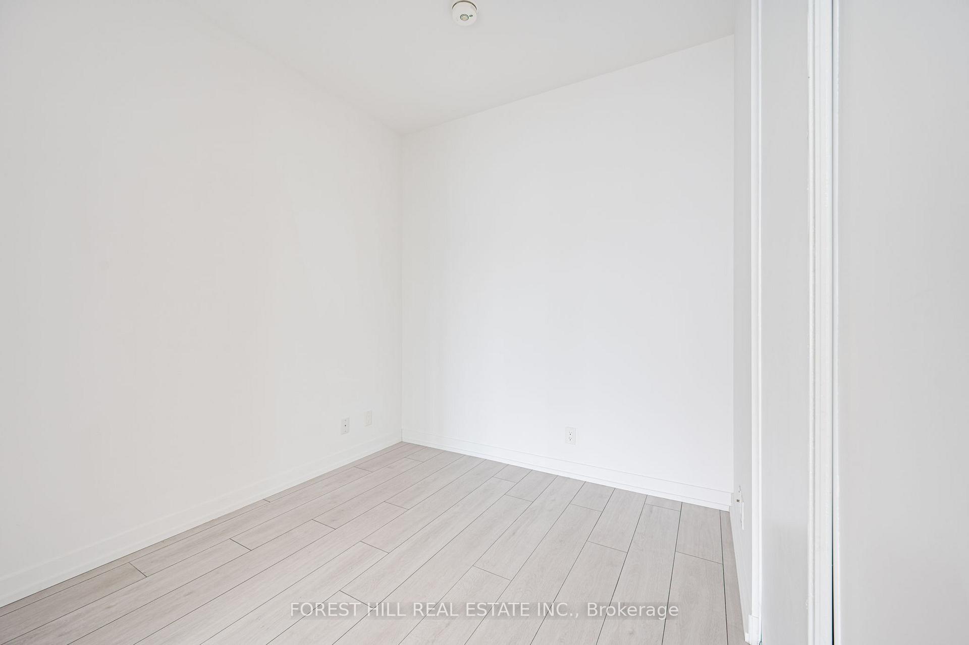 Photo 12 of Unit 1506, 5 Buttermill Avenue, Vaughan, Vaughan Corporate Centre — HOMEH