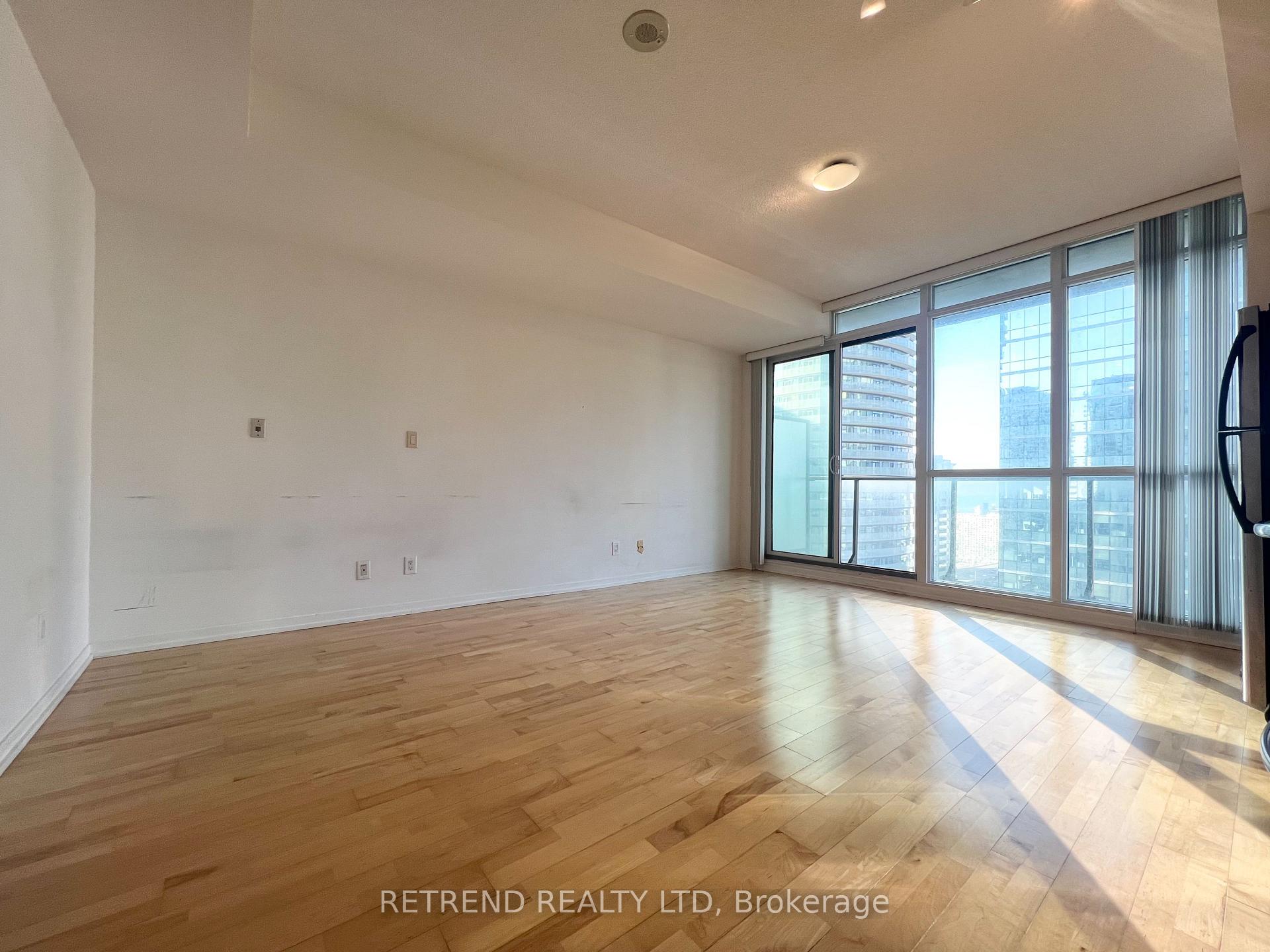 Photo 2 of Unit 2903, 65 Bremner Boulevard, Toronto, Waterfront Communities — HOMEH