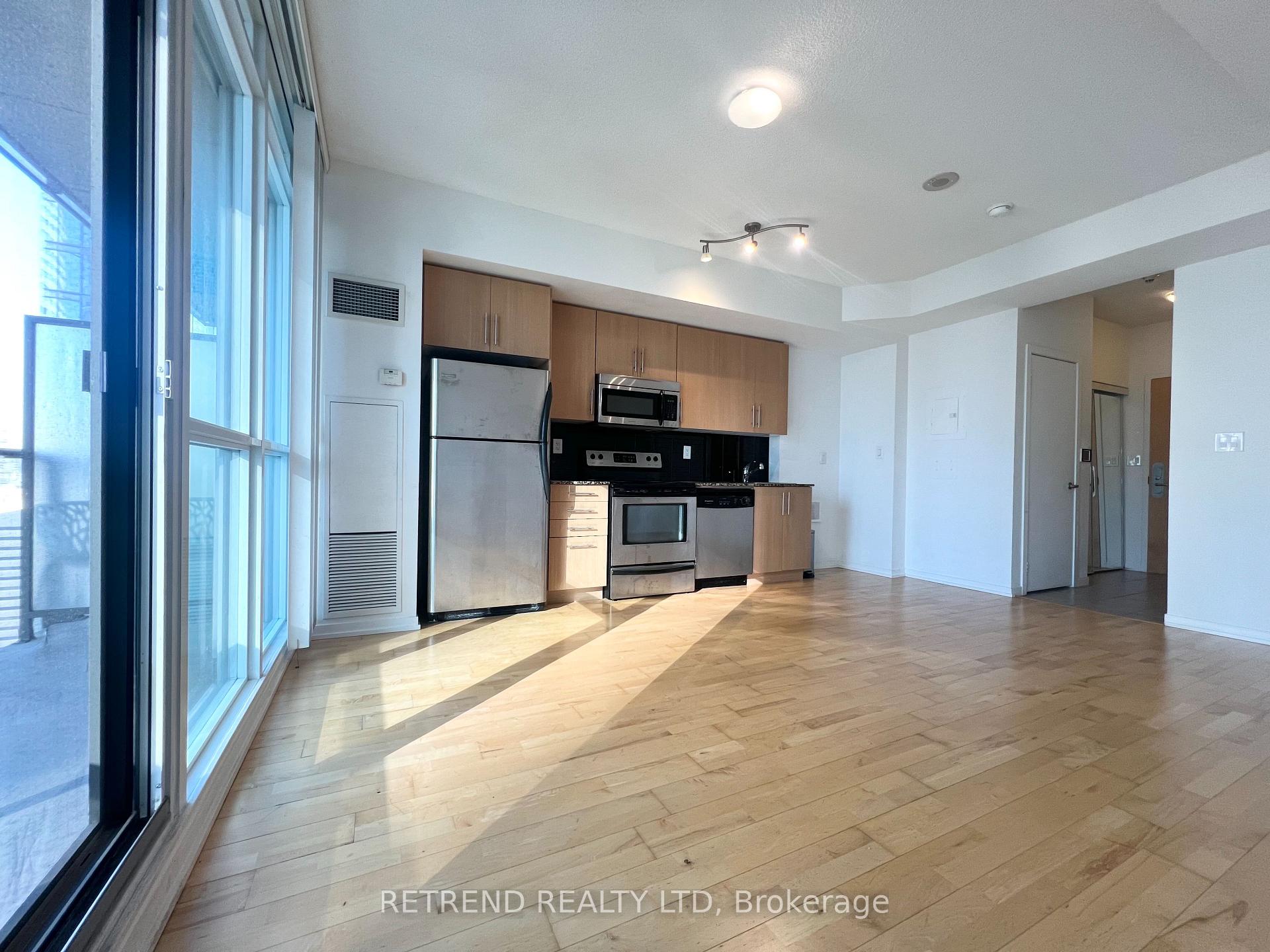 Photo 4 of Unit 2903, 65 Bremner Boulevard, Toronto, Waterfront Communities — HOMEH