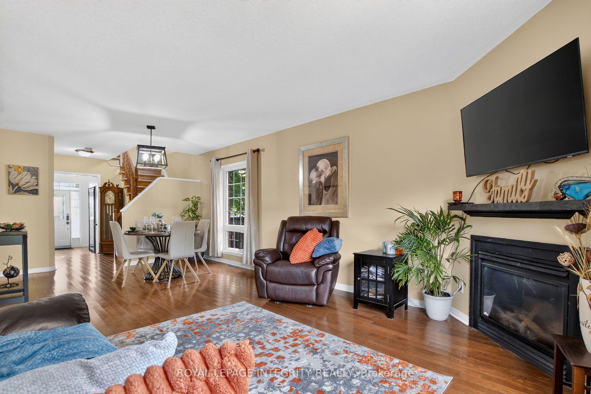 Photo 18 of 1 Chantilly Gate, Ottawa, Stittsville (North) — HOMEH