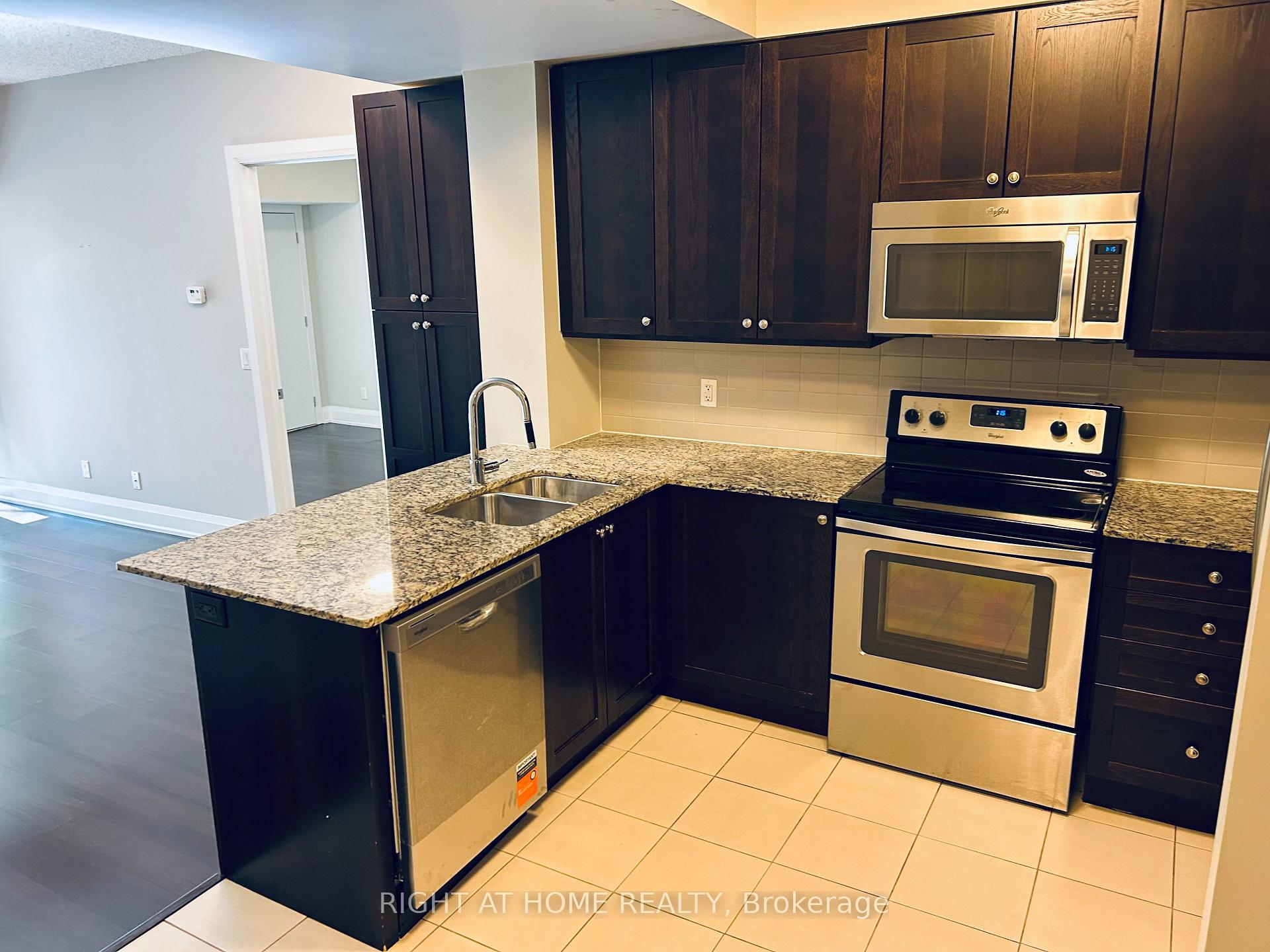 Photo 9 of Unit 207, 8302 Islington Avenue, Vaughan, Islington Woods — HOMEH