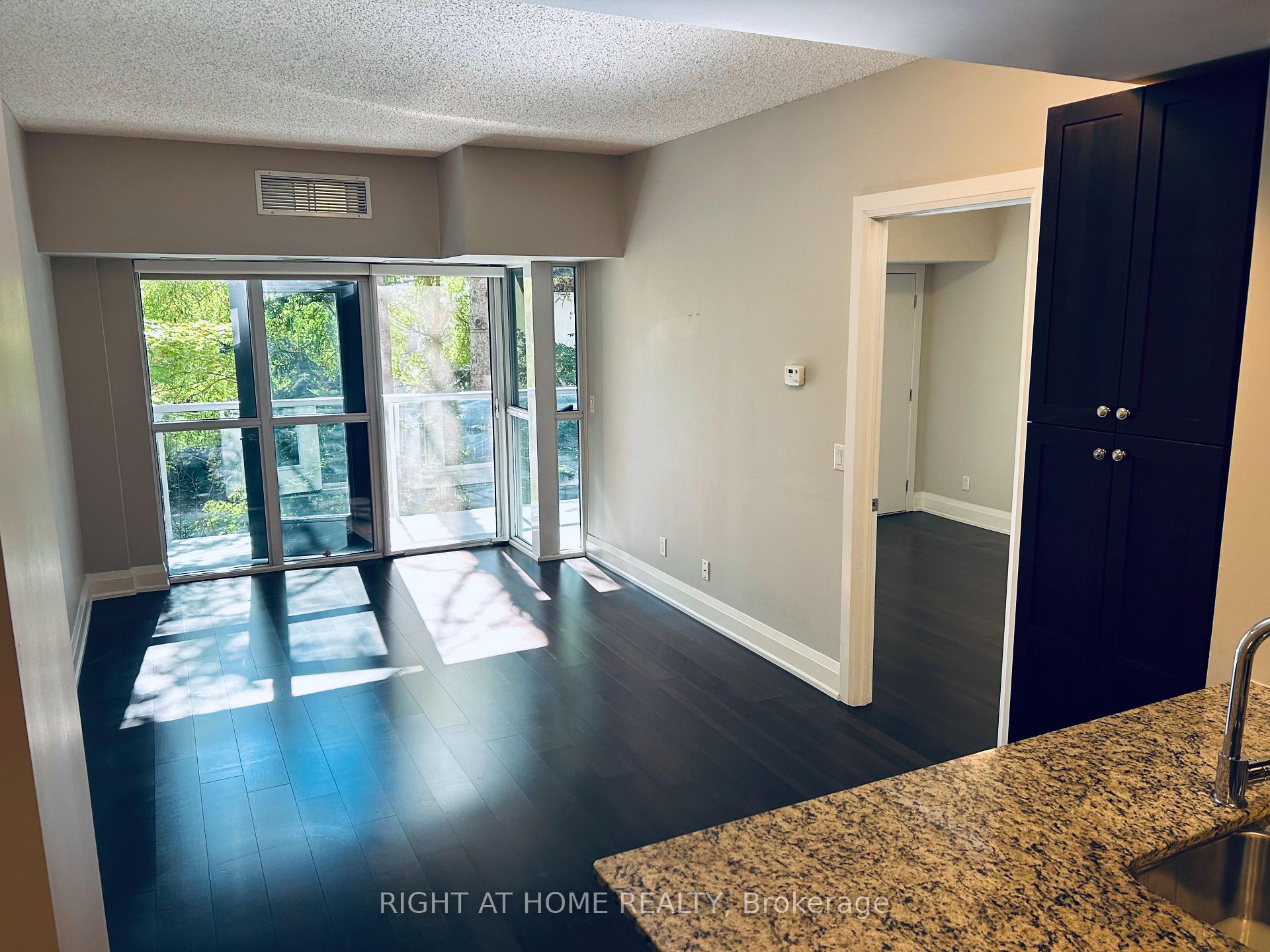 Photo 13 of Unit 207, 8302 Islington Avenue, Vaughan, Islington Woods — HOMEH