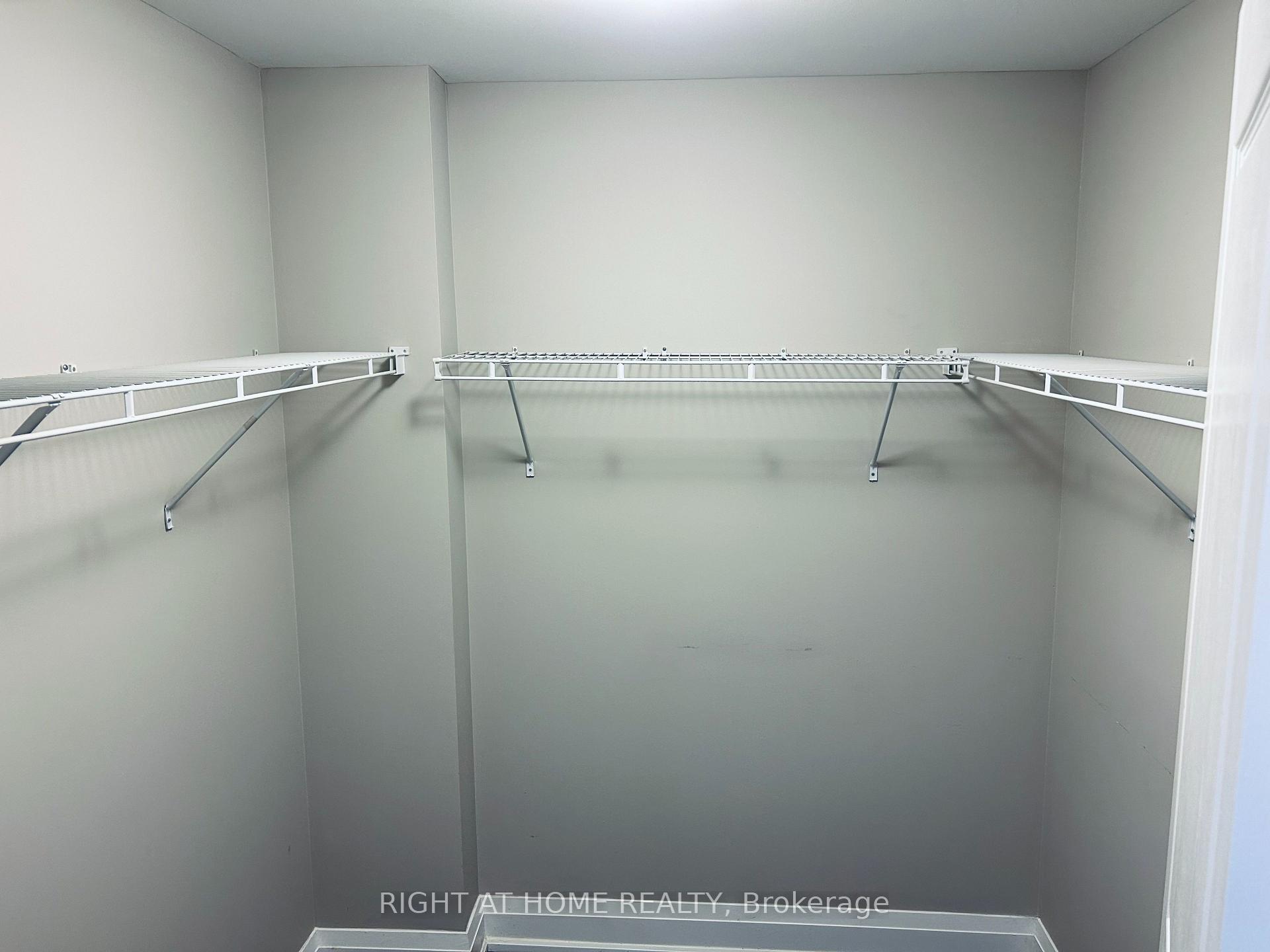 Photo 16 of Unit 207, 8302 Islington Avenue, Vaughan, Islington Woods — HOMEH