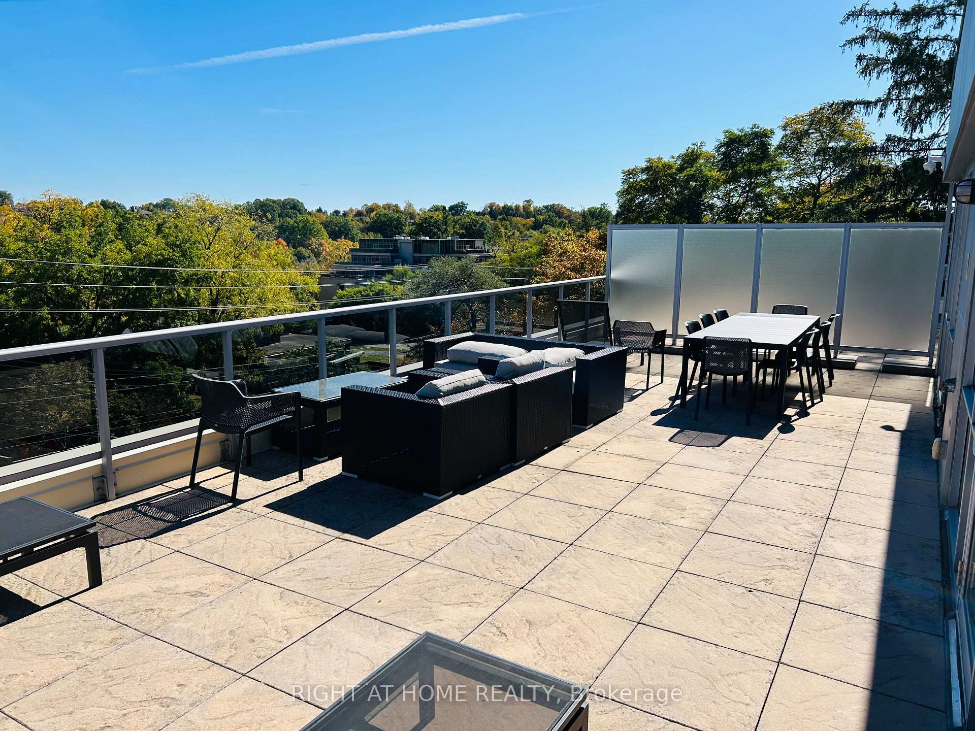 Photo 23 of Unit 207, 8302 Islington Avenue, Vaughan, Islington Woods — HOMEH