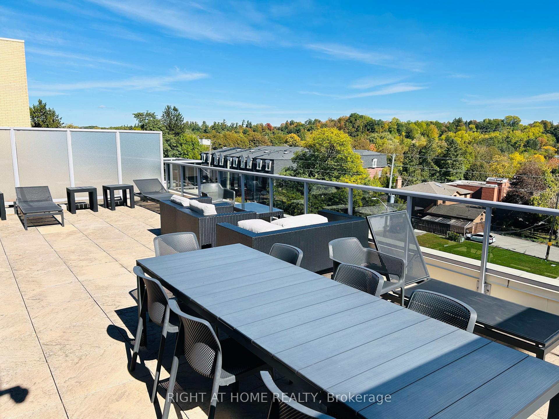 Photo 24 of Unit 207, 8302 Islington Avenue, Vaughan, Islington Woods — HOMEH
