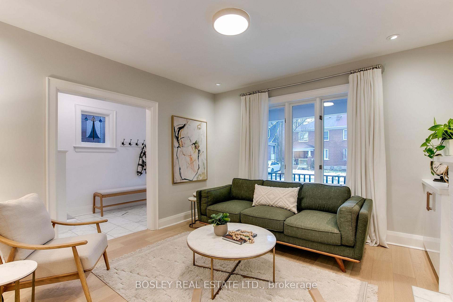 Photo 4 of 42 Thurston Road, Toronto, Mount Pleasant East — HOMEH