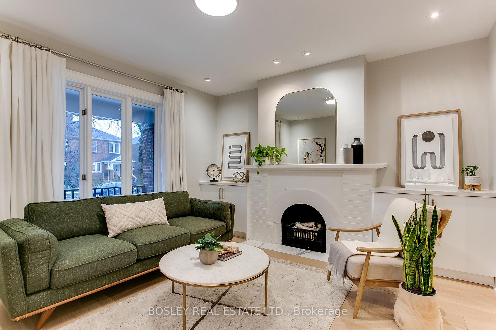 Photo 6 of 42 Thurston Road, Toronto, Mount Pleasant East — HOMEH