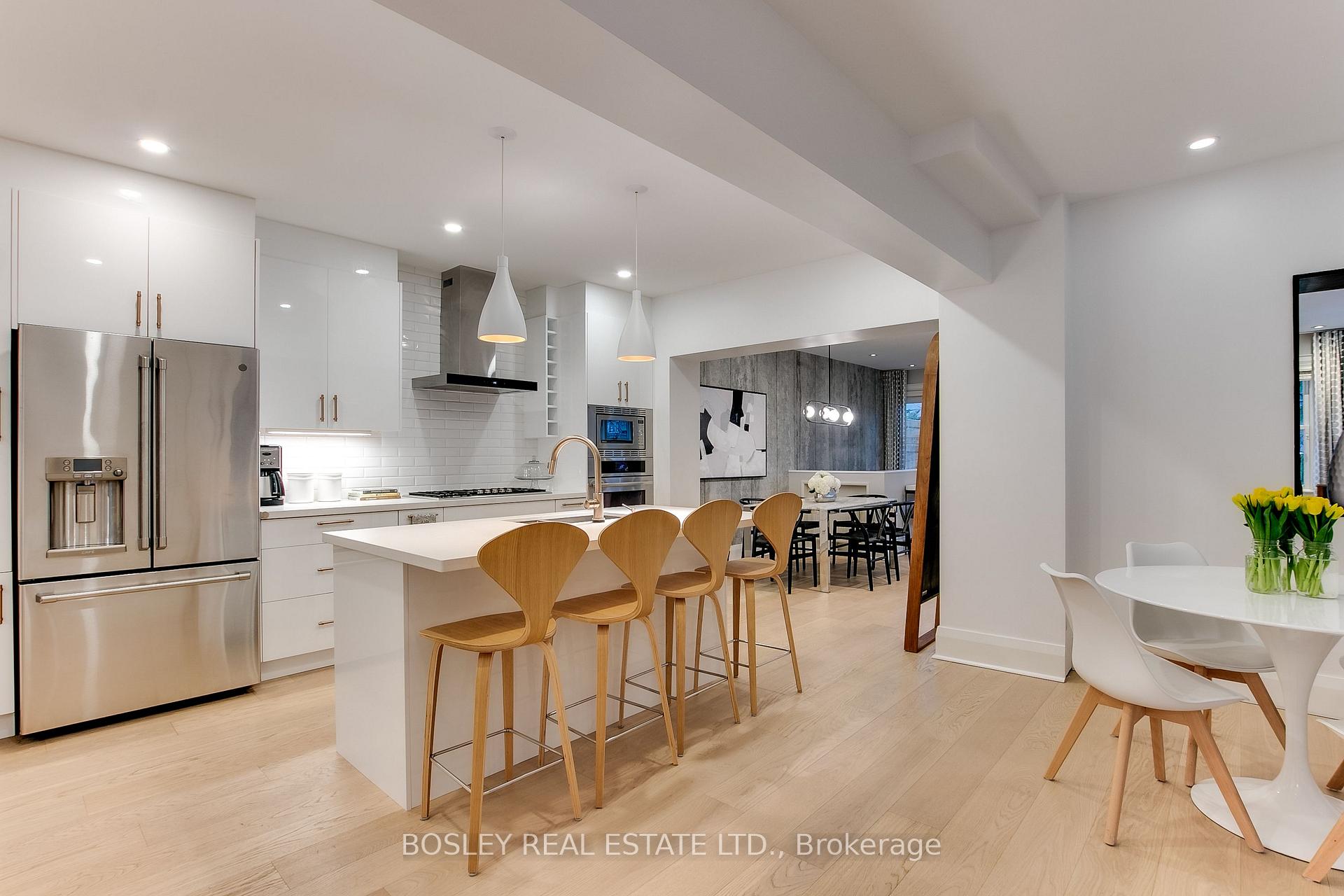 Photo 8 of 42 Thurston Road, Toronto, Mount Pleasant East — HOMEH