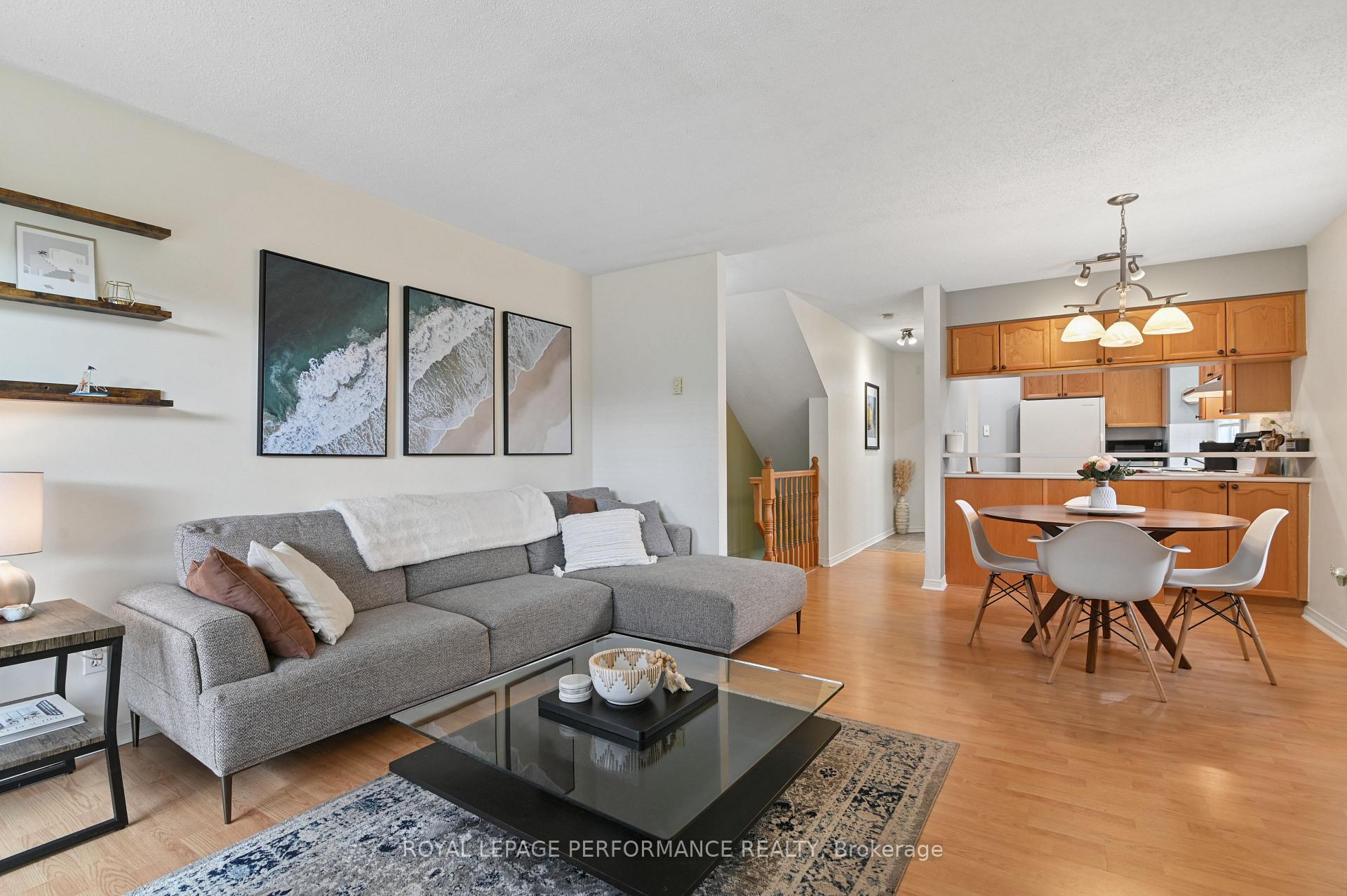 Photo 9 of Unit 6, 266 Briston Private, Ottawa, Hunt Club Park — HOMEH