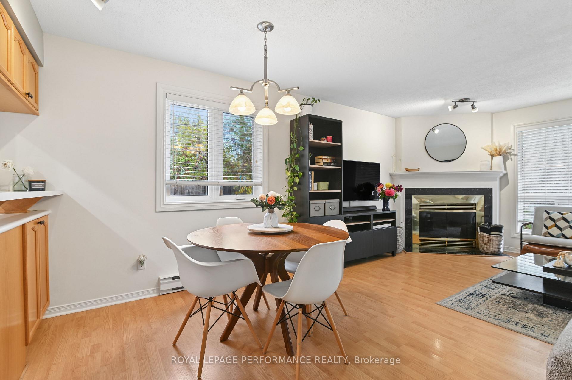 Photo 13 of Unit 6, 266 Briston Private, Ottawa, Hunt Club Park — HOMEH