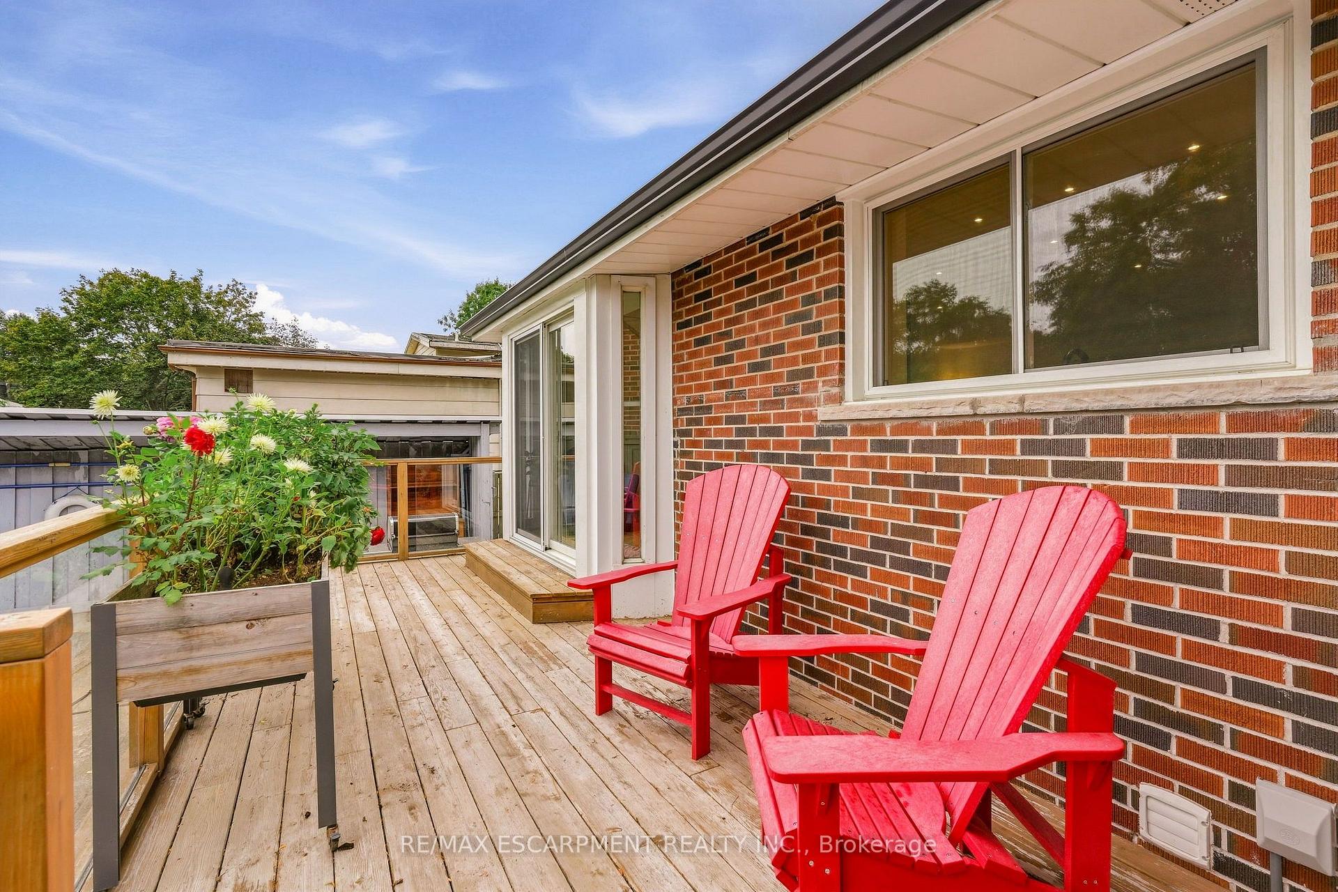 Photo 21 of 502 Karen Drive, Burlington, Brant — HOMEH