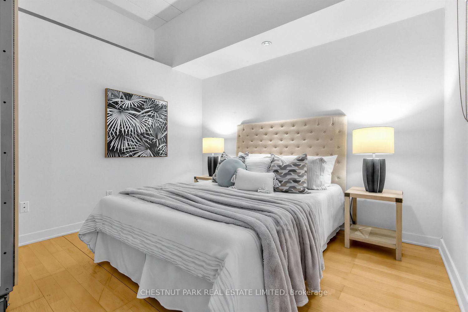 Photo 10 of Unit 409, 160 Baldwin Street, Toronto, Kensington-Chinatown — HOMEH