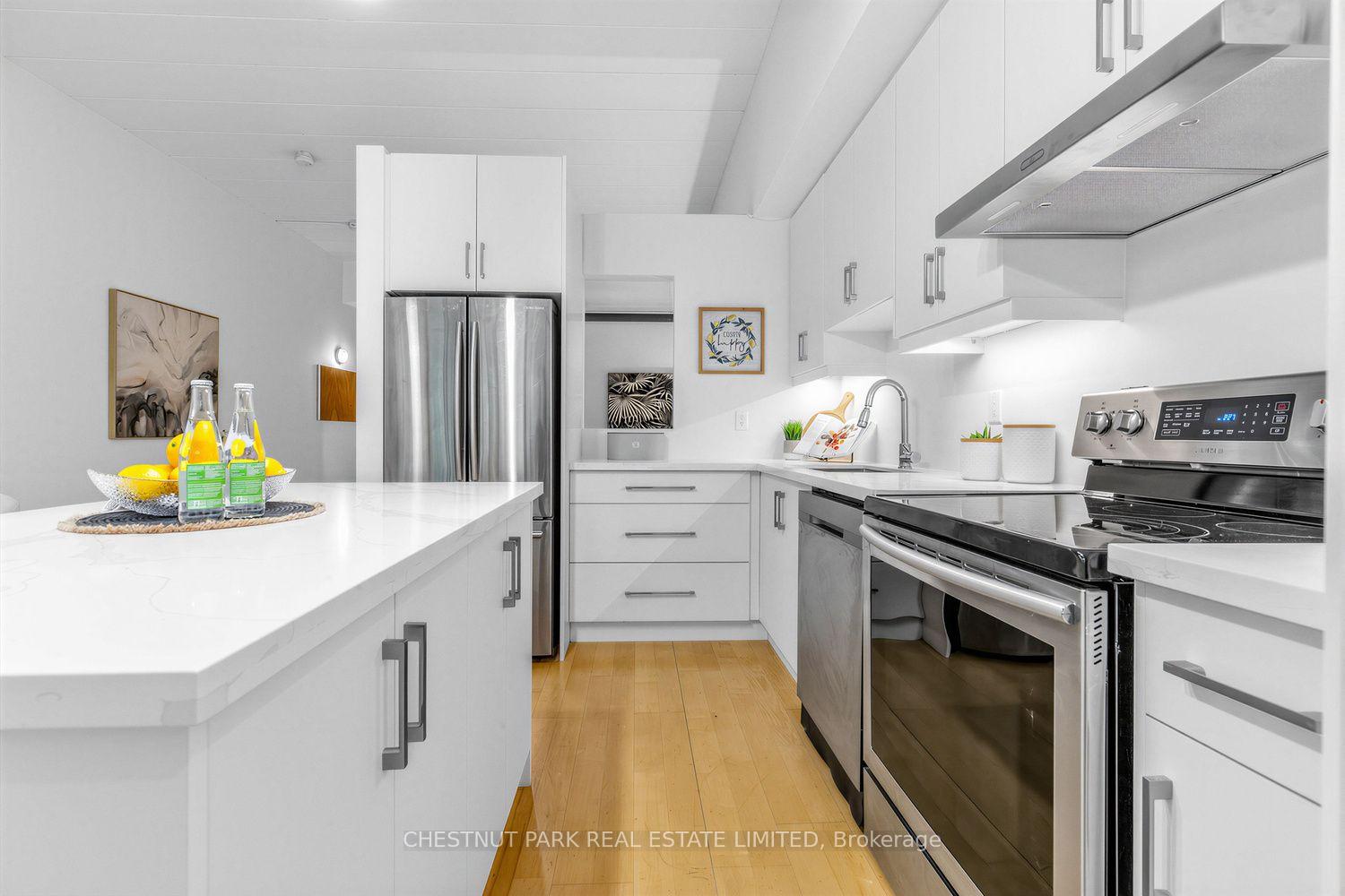 Photo 15 of Unit 409, 160 Baldwin Street, Toronto, Kensington-Chinatown — HOMEH