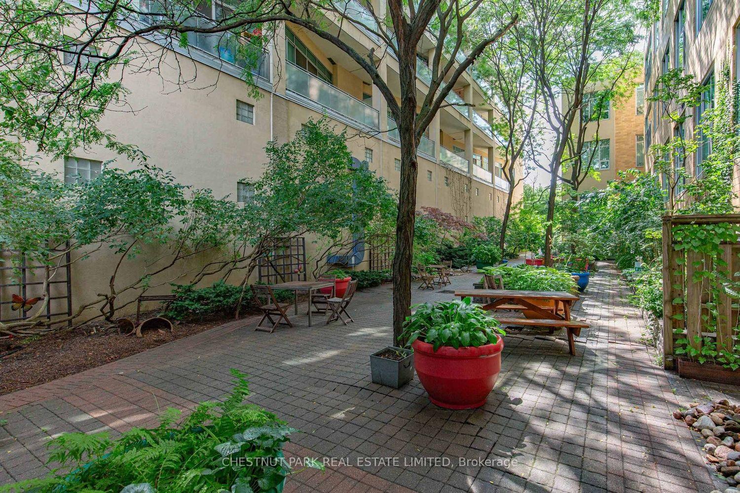 Photo 23 of Unit 409, 160 Baldwin Street, Toronto, Kensington-Chinatown — HOMEH