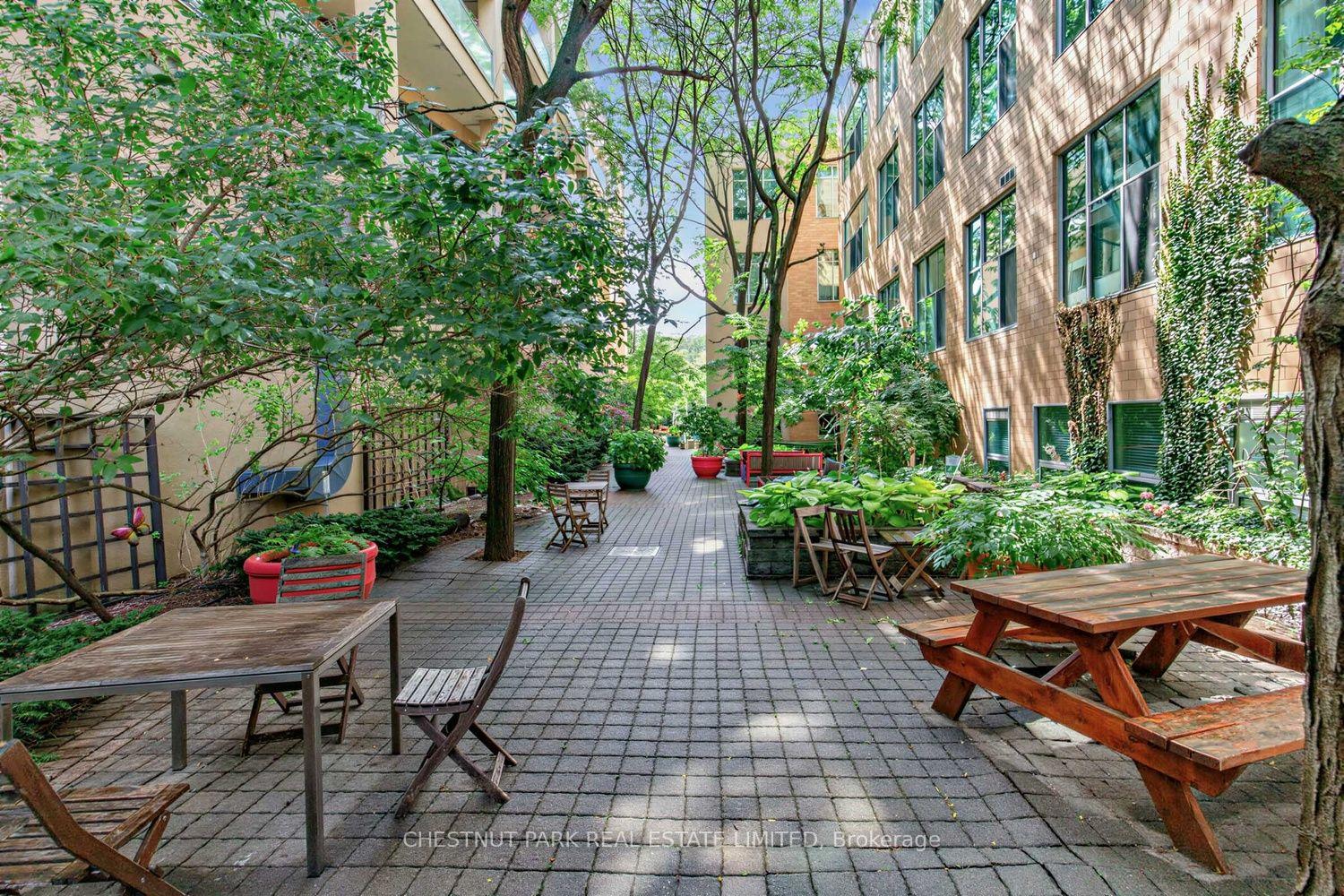 Photo 24 of Unit 409, 160 Baldwin Street, Toronto, Kensington-Chinatown — HOMEH