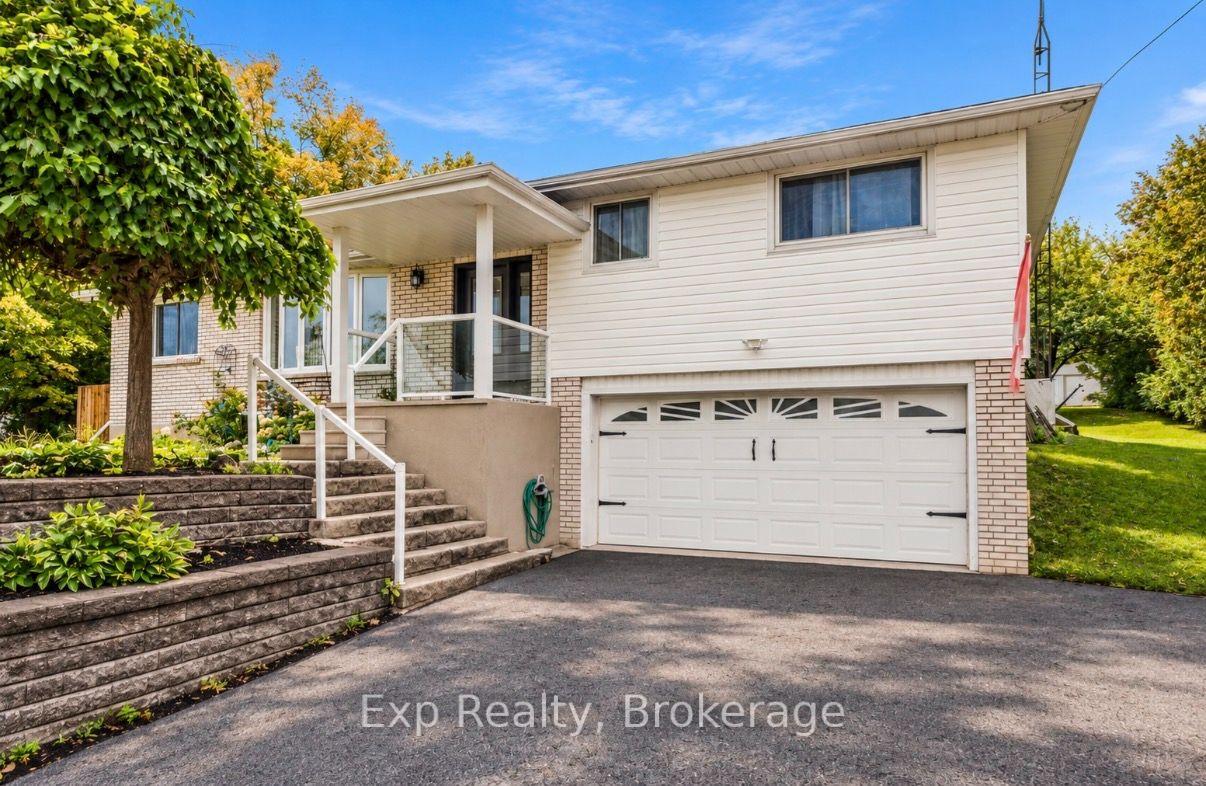 Photo 2 of 1576 Stewart Line, Cavan Monaghan, Cavan Twp — HOMEH