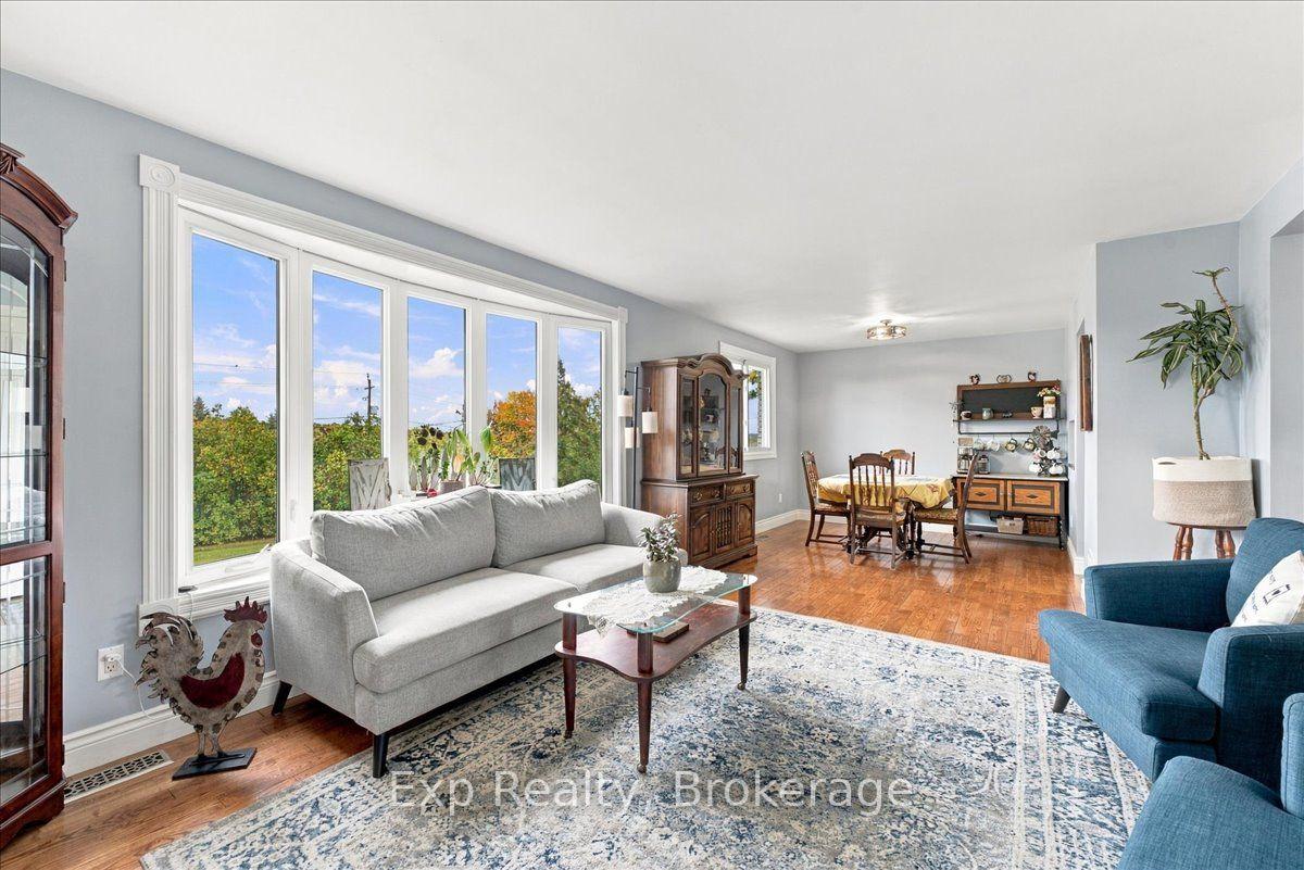 Photo 8 of 1576 Stewart Line, Cavan Monaghan, Cavan Twp — HOMEH