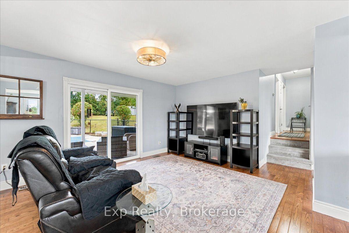 Photo 15 of 1576 Stewart Line, Cavan Monaghan, Cavan Twp — HOMEH