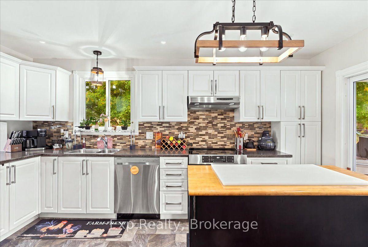 Photo 17 of 1576 Stewart Line, Cavan Monaghan, Cavan Twp — HOMEH
