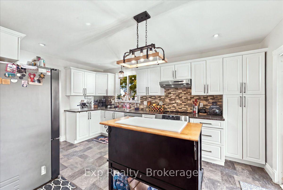Photo 18 of 1576 Stewart Line, Cavan Monaghan, Cavan Twp — HOMEH