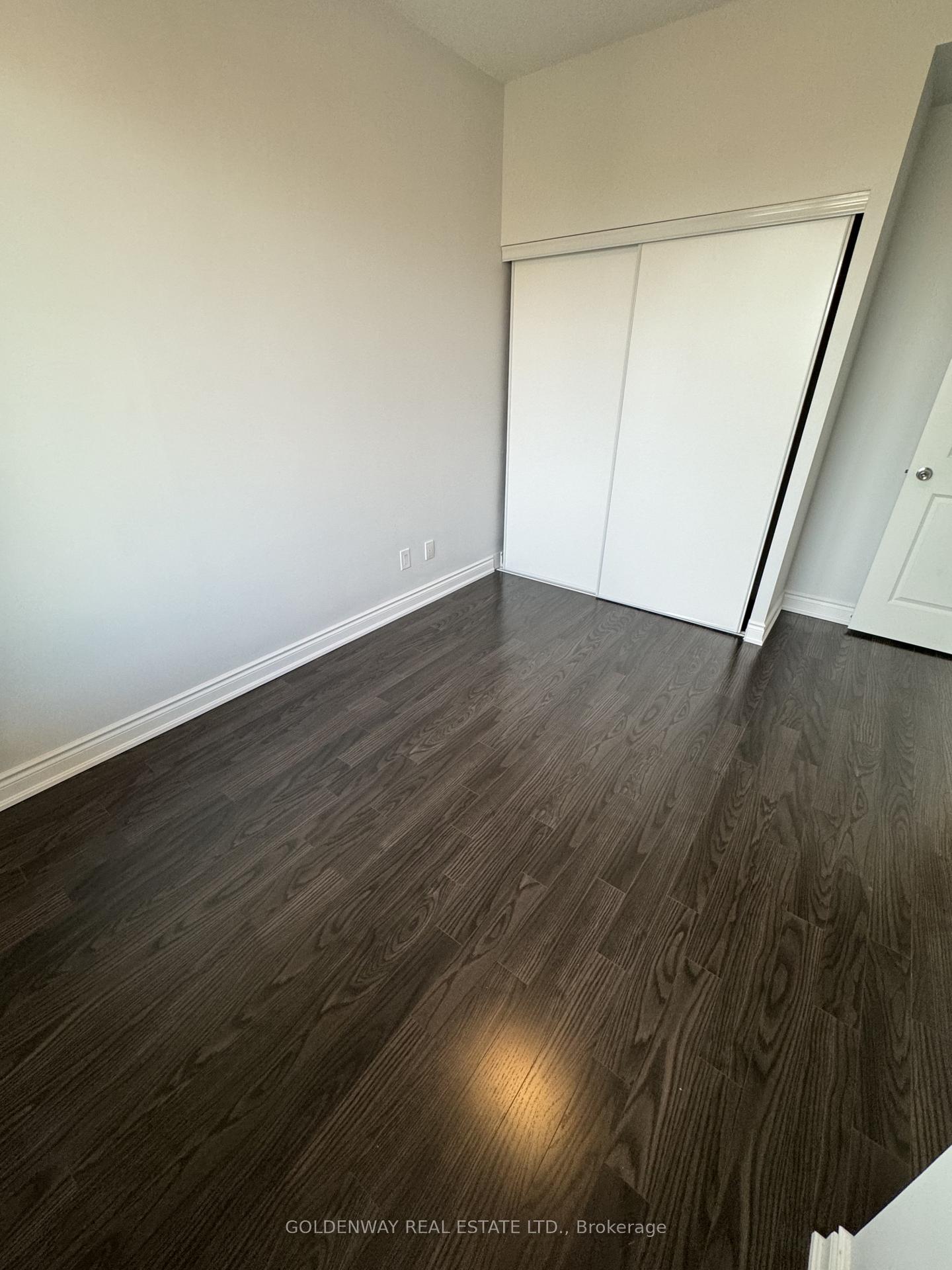 Photo 8 of Unit 819, 277 South Park Road, Markham, Commerce Valley — HOMEH