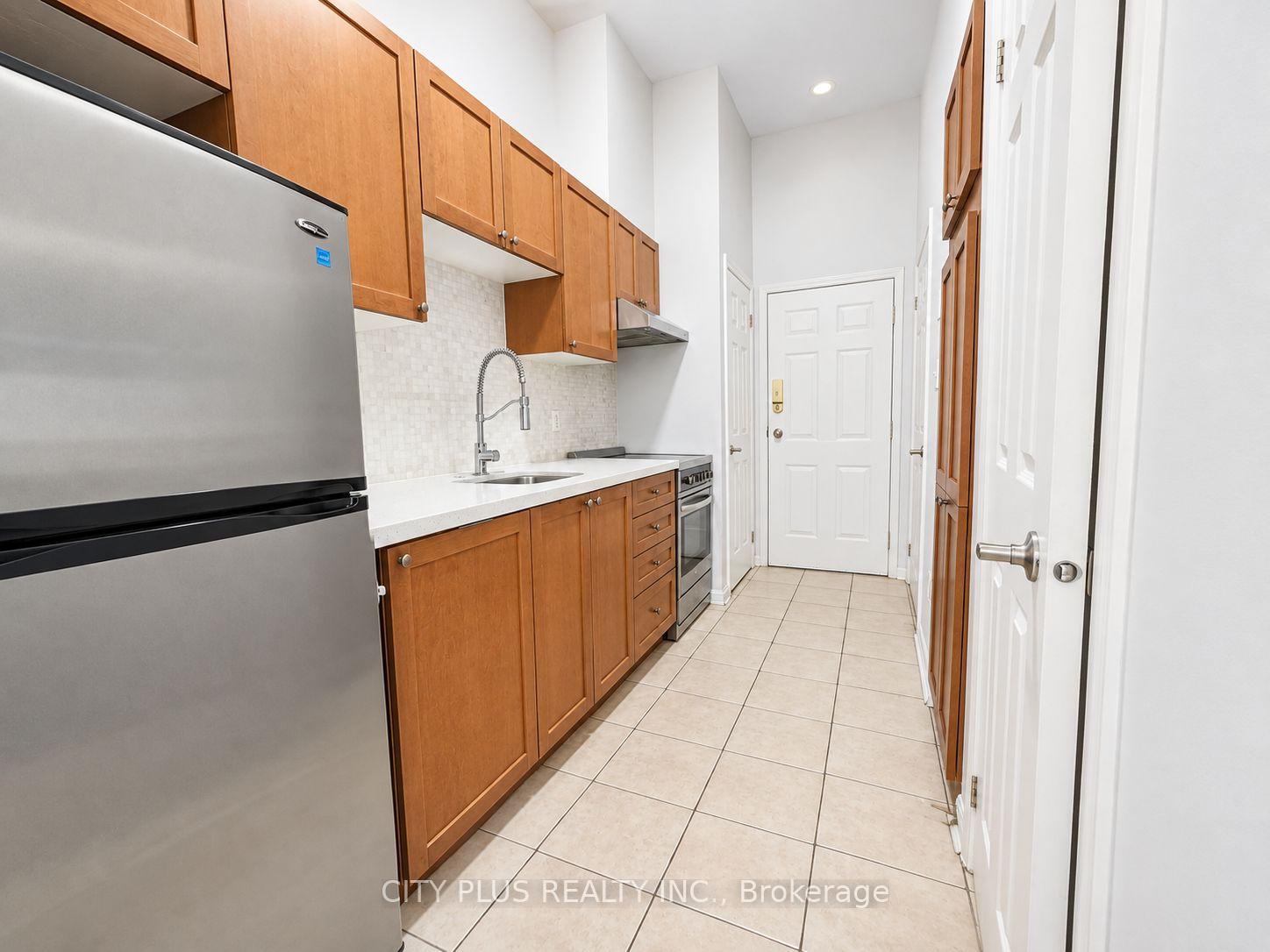 Photo 5 of Unit 2, 2703 Bur Oak Avenue, Markham, Cornell — HOMEH